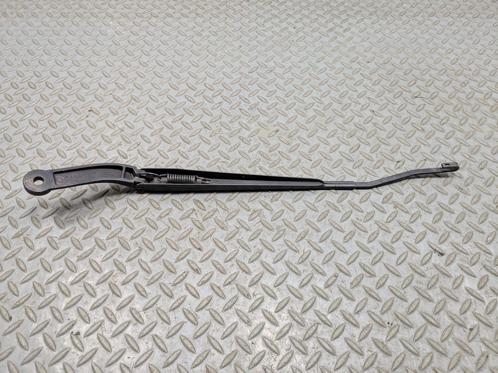 2005 - 2007 CADILLAC CTS OEM WINDSHIELD WIPER ARM FRONT RIGHT PASSENGER SIDE