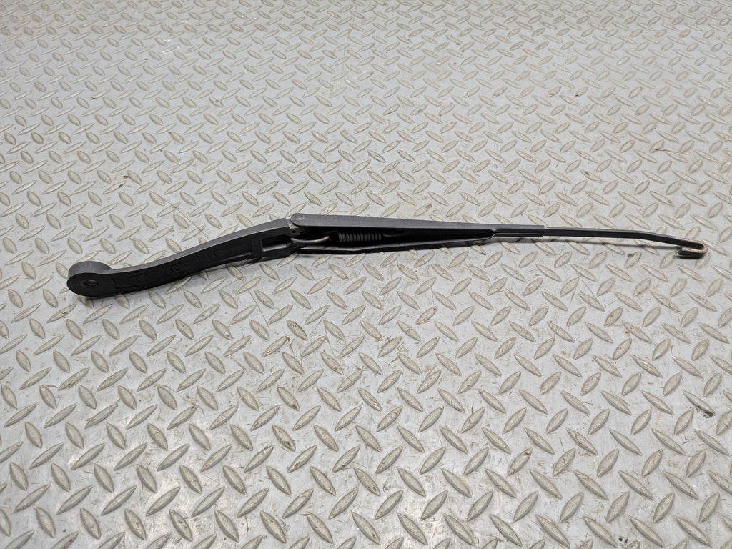 2005 - 2007 CADILLAC CTS OEM WINDSHIELD WIPER ARM FRONT LEFT DRIVER SIDE