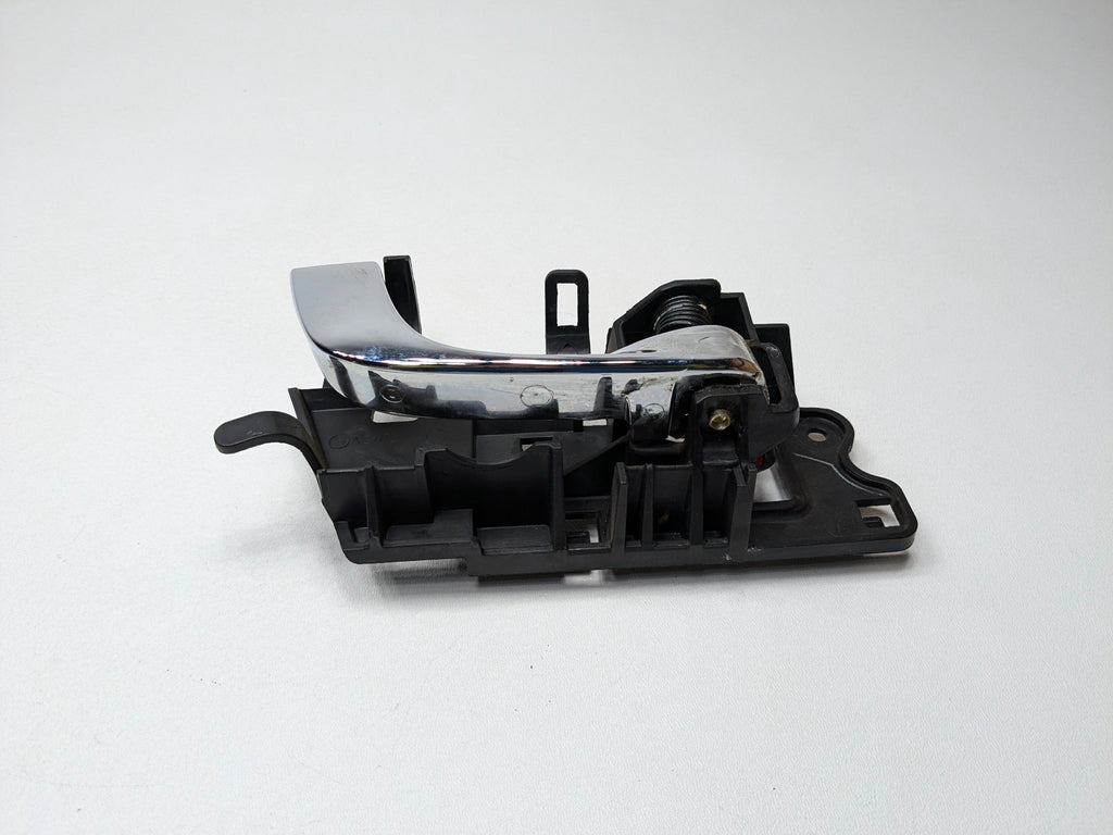 2005 - 2007 CADILLAC CTS OEM INTERIOR DOOR HANDLE REAR RIGHT PASSENGER SIDE