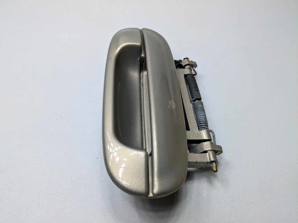 2005 - 2007 CADILLAC CTS OEM EXTERIOR DOOR HANDLE REAR RIGHT SIDE RADIANT BRONZE