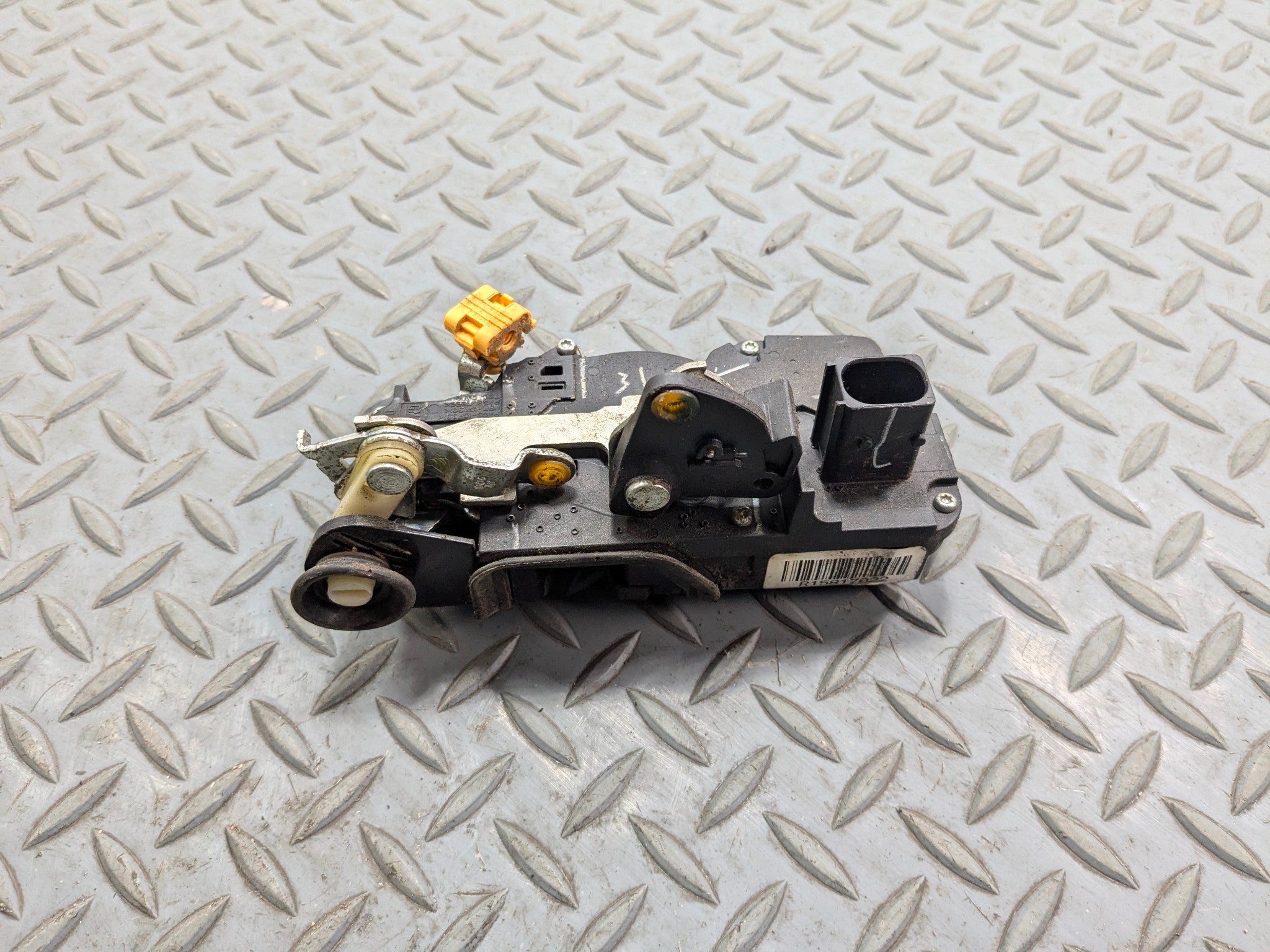 2005 - 2007 CADILLAC CTS OEM DOOR LATCH LOCK ACTUATOR REAR RIGHT PASSENGER SIDE