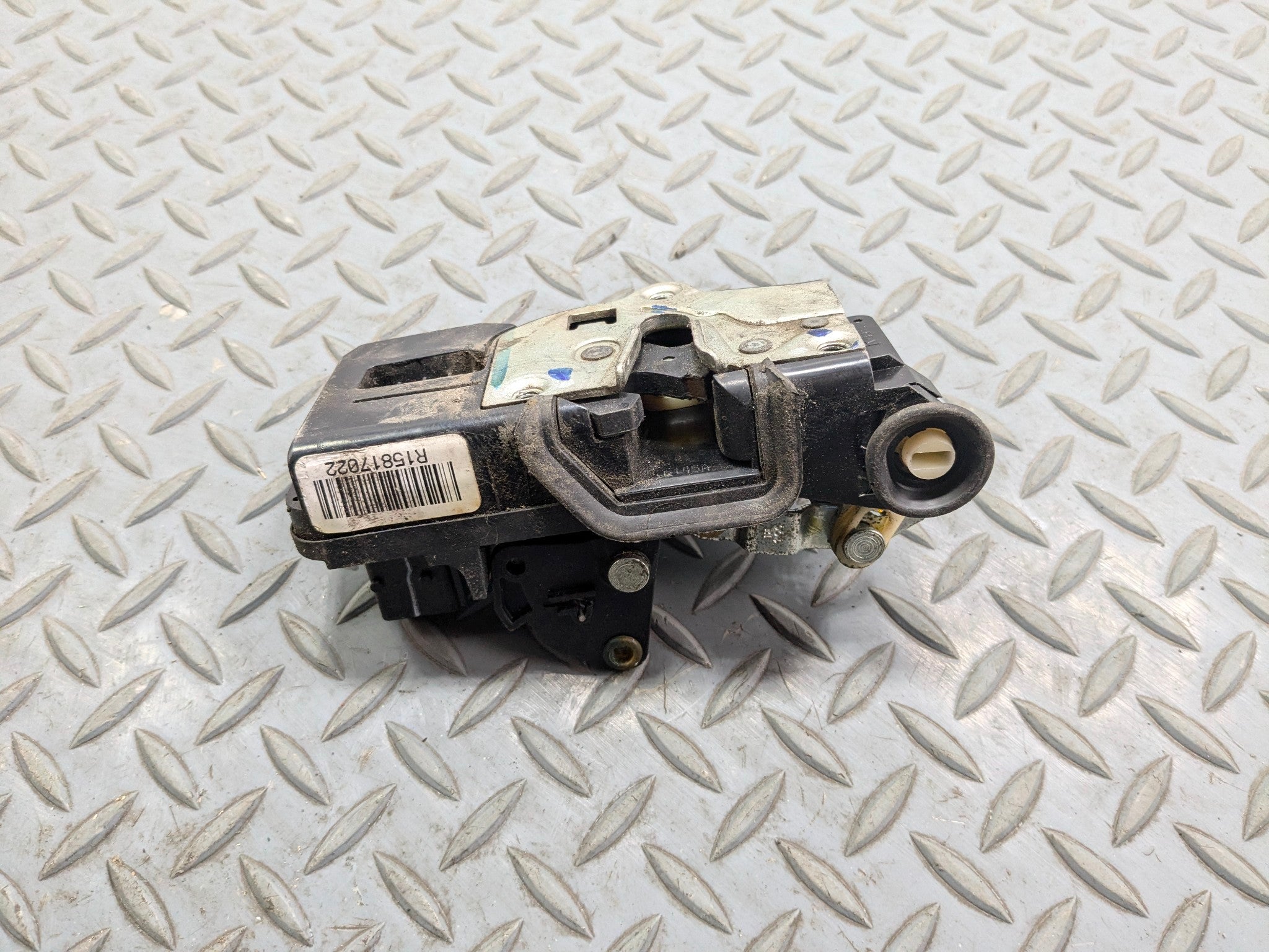 2005 - 2007 CADILLAC CTS OEM DOOR LATCH LOCK ACTUATOR REAR RIGHT PASSENGER SIDE