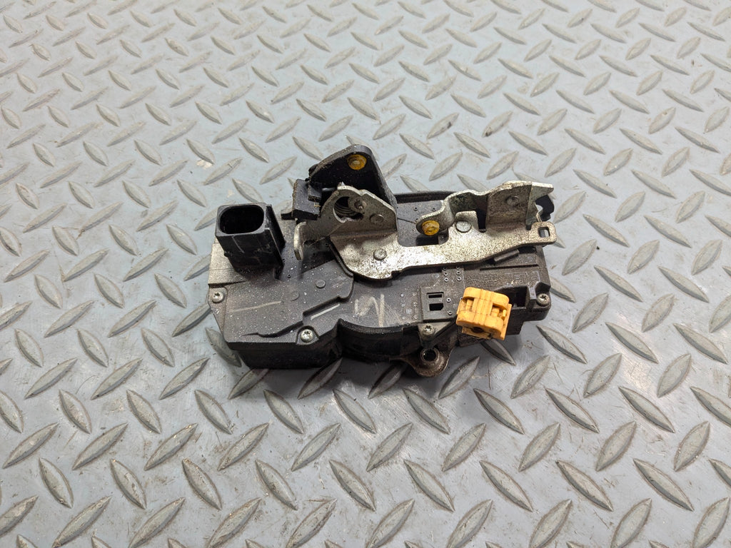 2005 - 2007 CADILLAC CTS OEM DOOR LATCH LOCK ACTUATOR FRONT RIGHT PASSENGER SIDE
