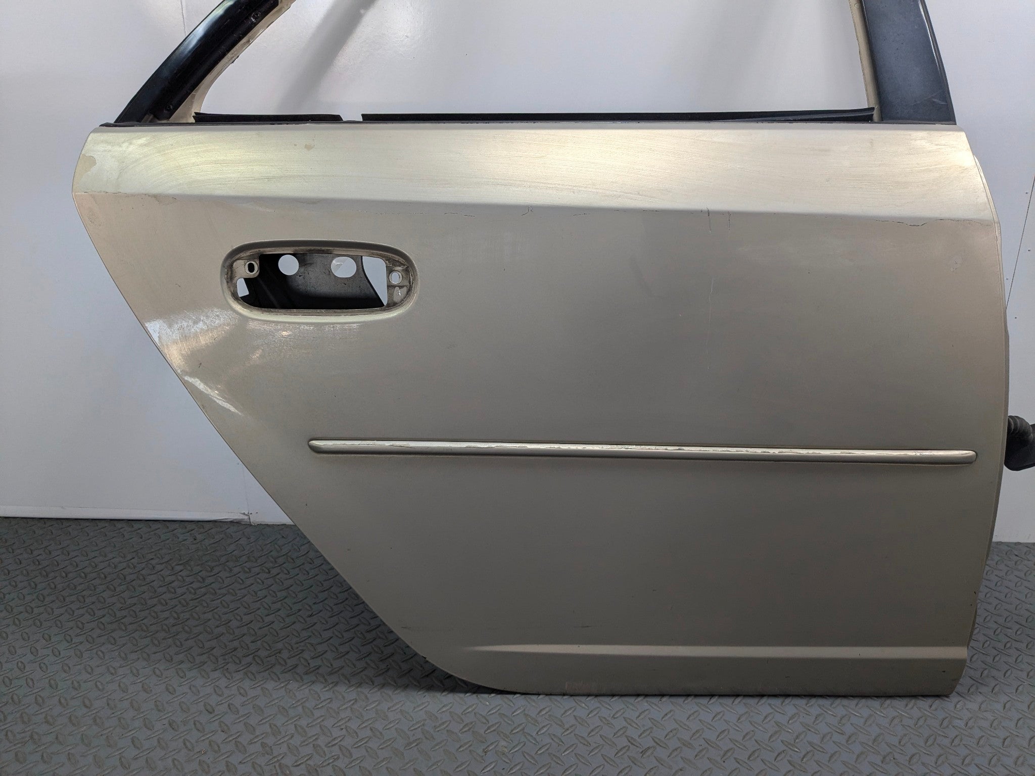 2005 - 2007 CADILLAC CTS OEM DOOR SHELL PANEL RADIANT BRONZE REAR RIGHT SIDE