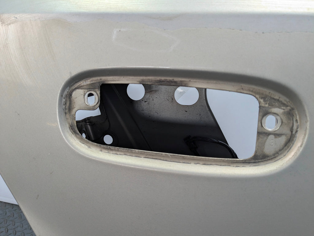 2005 - 2007 CADILLAC CTS OEM DOOR SHELL PANEL RADIANT BRONZE REAR RIGHT SIDE
