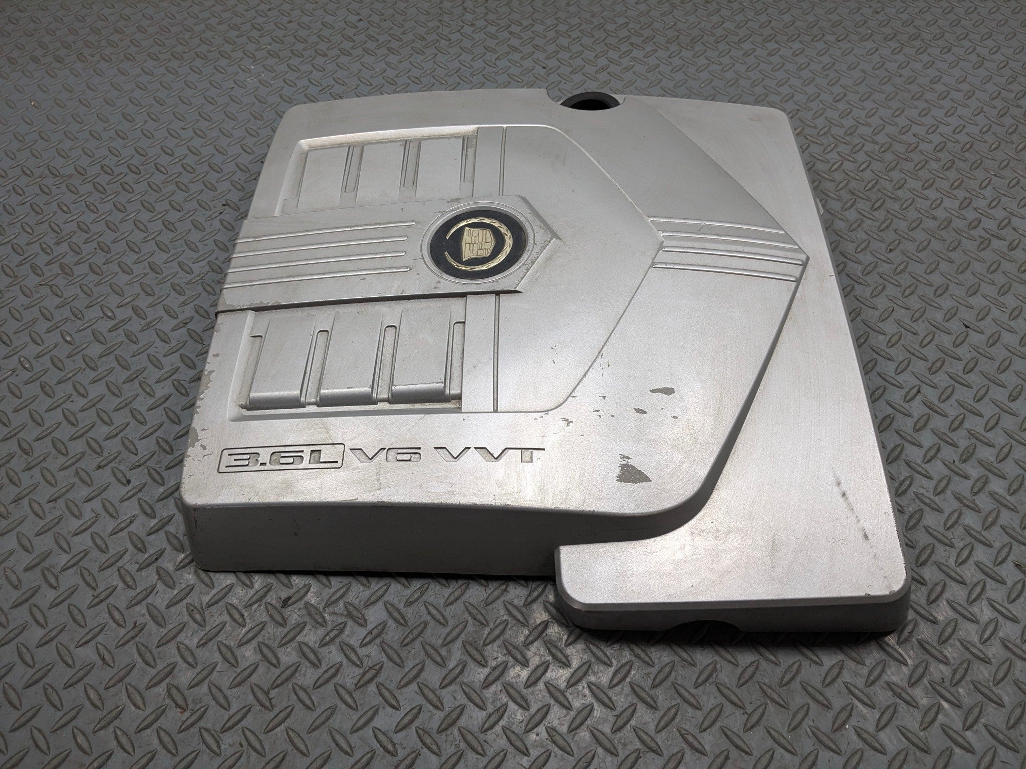 2005 - 2007 CADILLAC CTS OEM ENGINE COVER SHIELD TRIM PANEL GUARD 3.6L SILVER