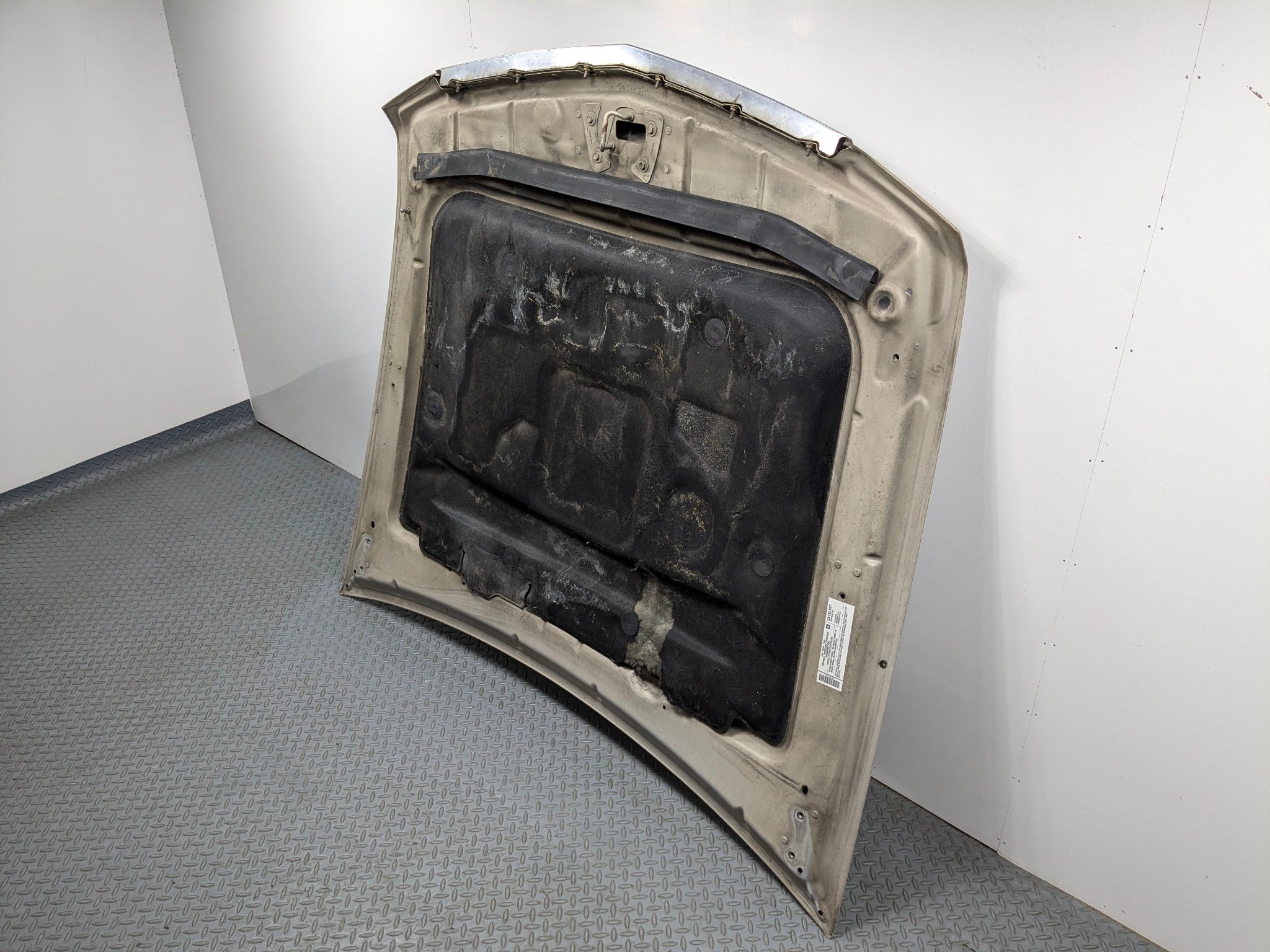 2005 - 2007 CADILLAC CTS OEM FRONT HOOD BONNET SHELL PANEL RADIANT BRONZE
