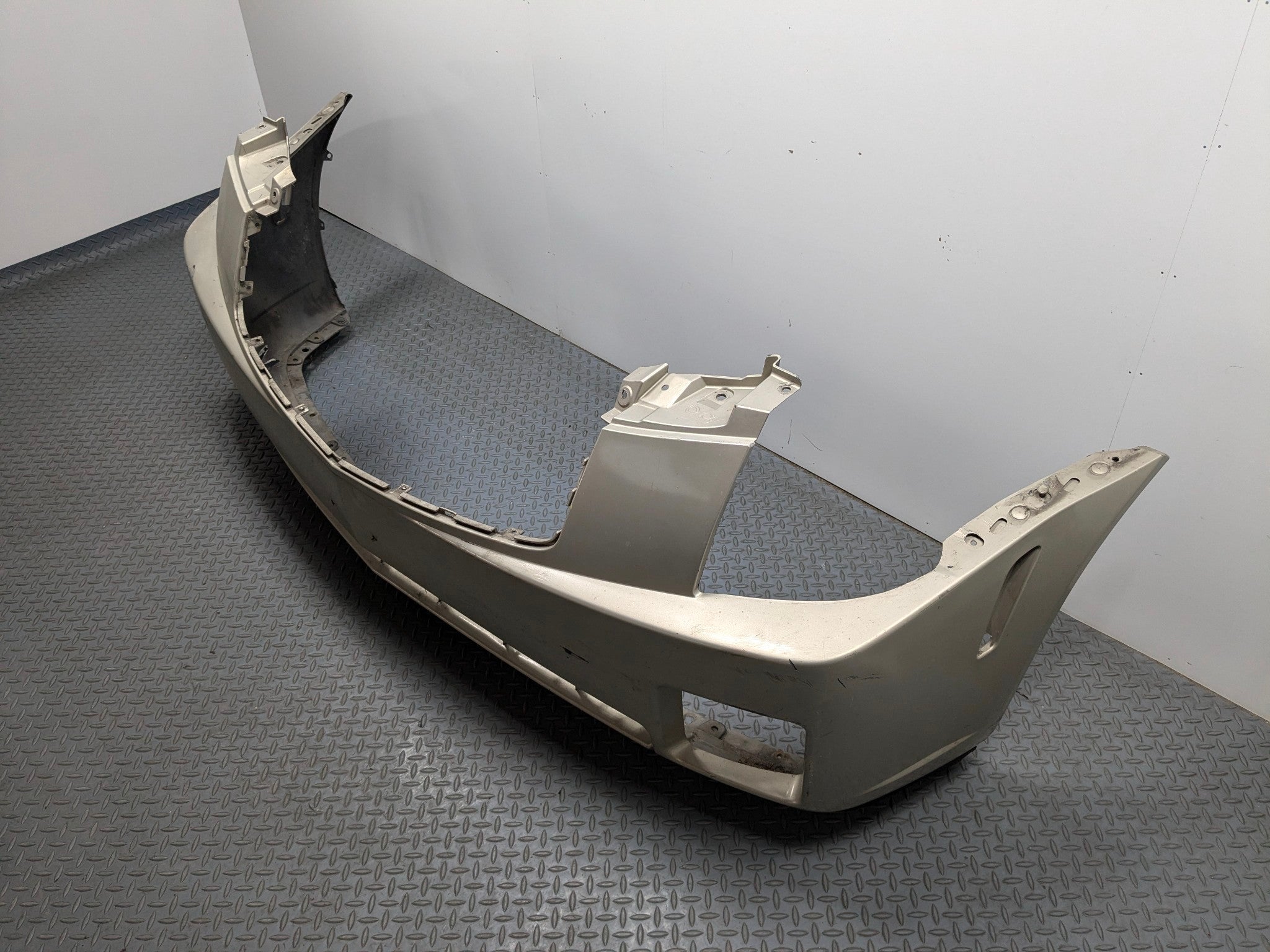 2005 - 2007 CADILLAC CTS OEM FRONT BUMPER COVER PANEL RADIANT BRONZE