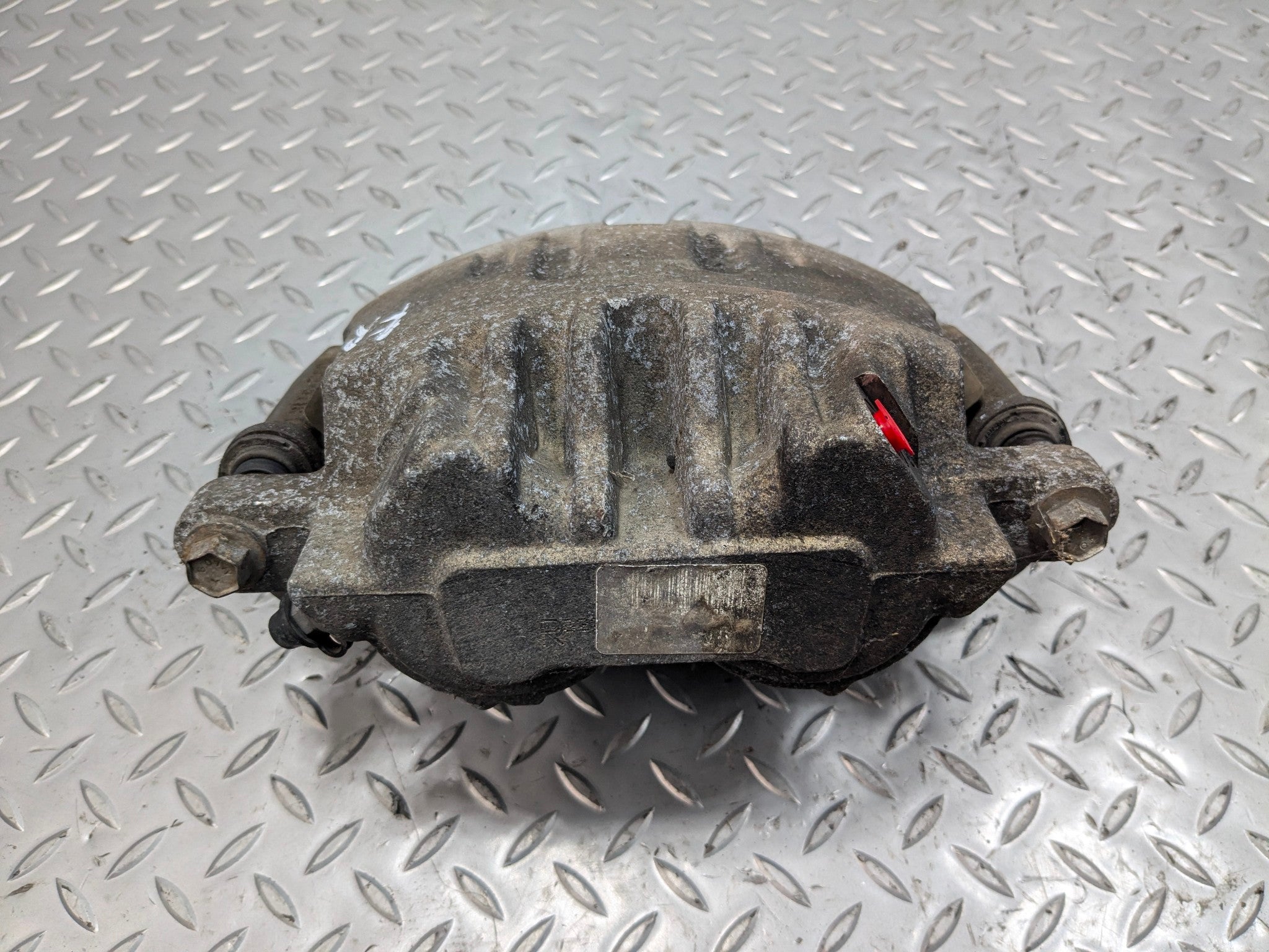2005 - 2007 CADILLAC CTS OEM BRAKE CALIPER FRONT RIGHT PASSENGER SIDE