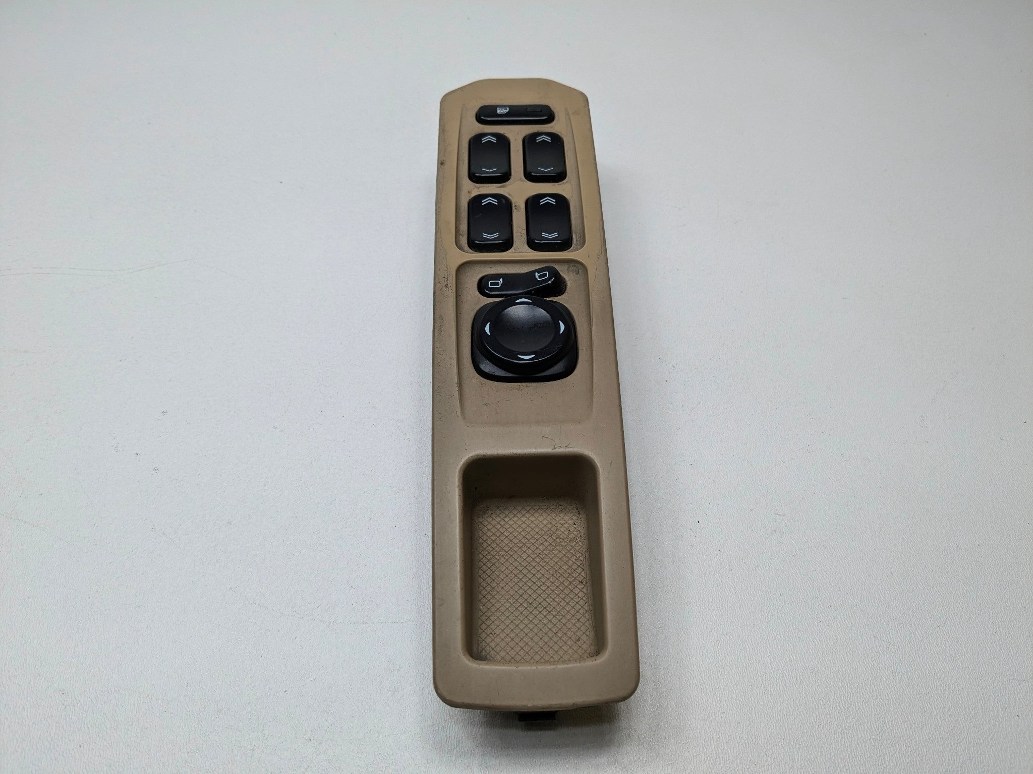 2005 - 2007 CADILLAC CTS OEM MASTER WINDOW CONTROL SWITCH FRONT LEFT DRIVER SIDE