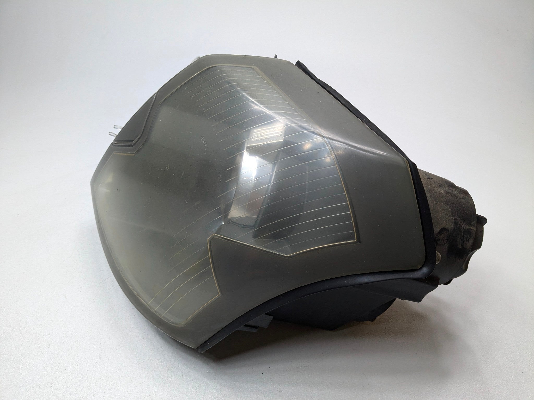 2005 - 2007 CADILLAC CTS OEM HALOGEN HEADLAMP ASSEMBLY FRONT LEFT DRIVER SIDE