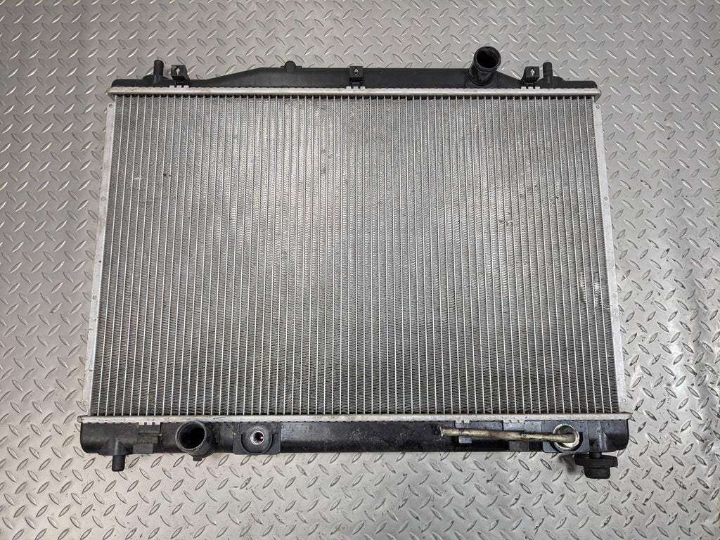 2005 - 2007 CADILLAC CTS OEM ENGINE RADIATOR MOTOR COOLING ASSEMBLY