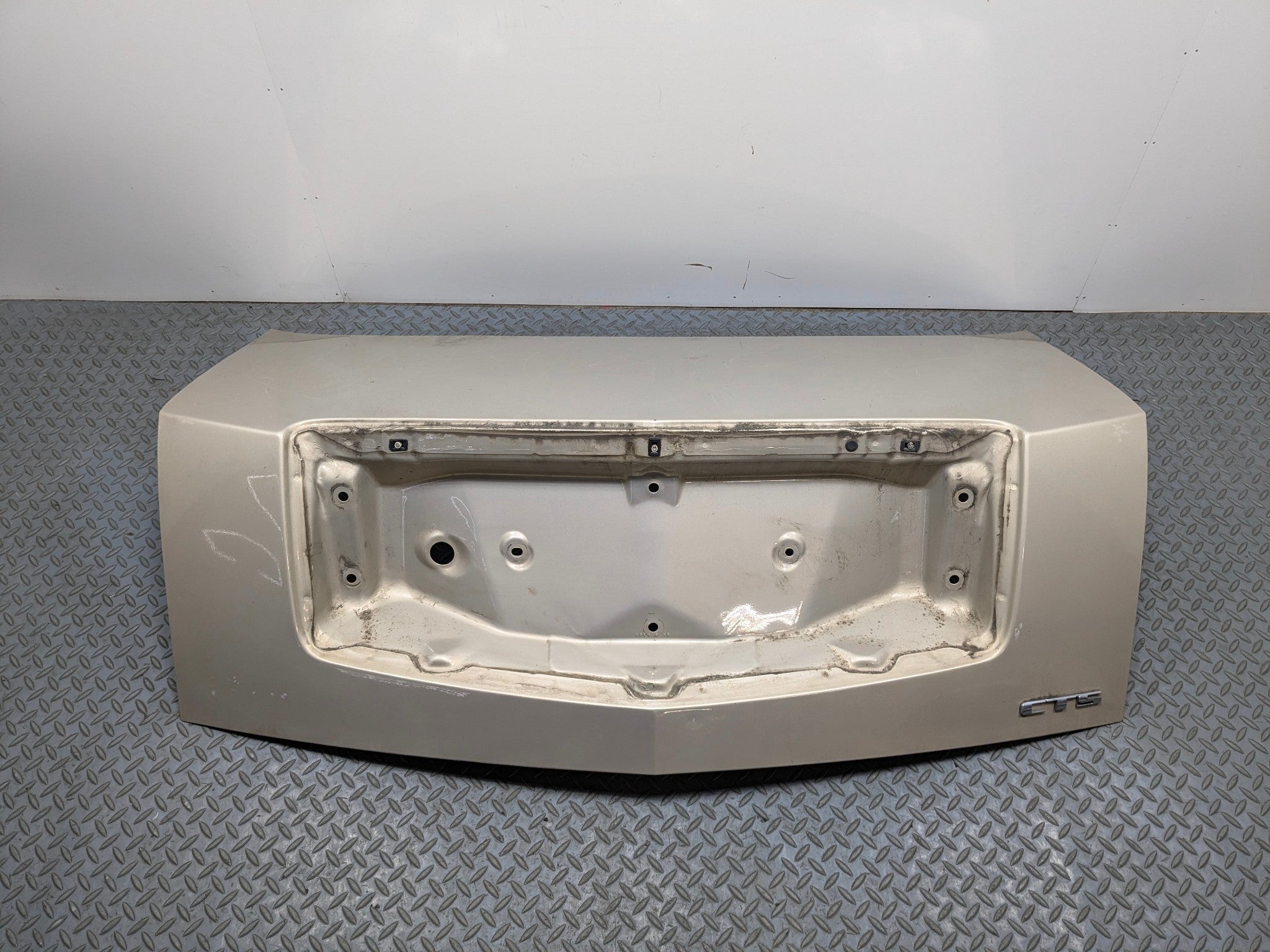 2005 - 2007 CADILLAC CTS OEM REAR TRUNK DOOR DECKLID SHELL PANEL RADIANT BRONZE