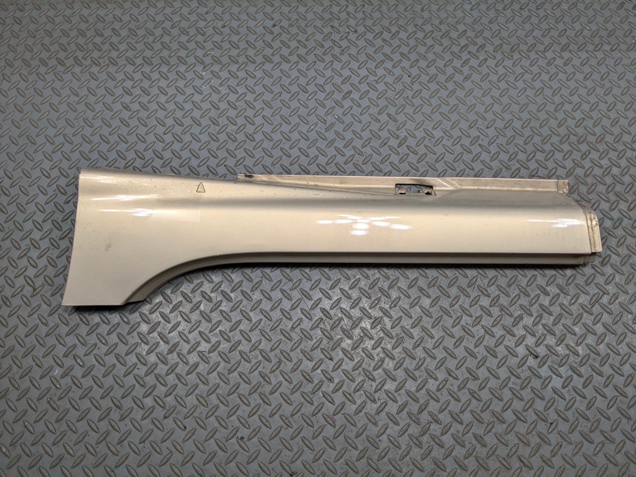 2005 - 2007 CADILLAC CTS OEM LOWER ROCKER MOLDING TRIM REAR LEFT DRIVER SIDE