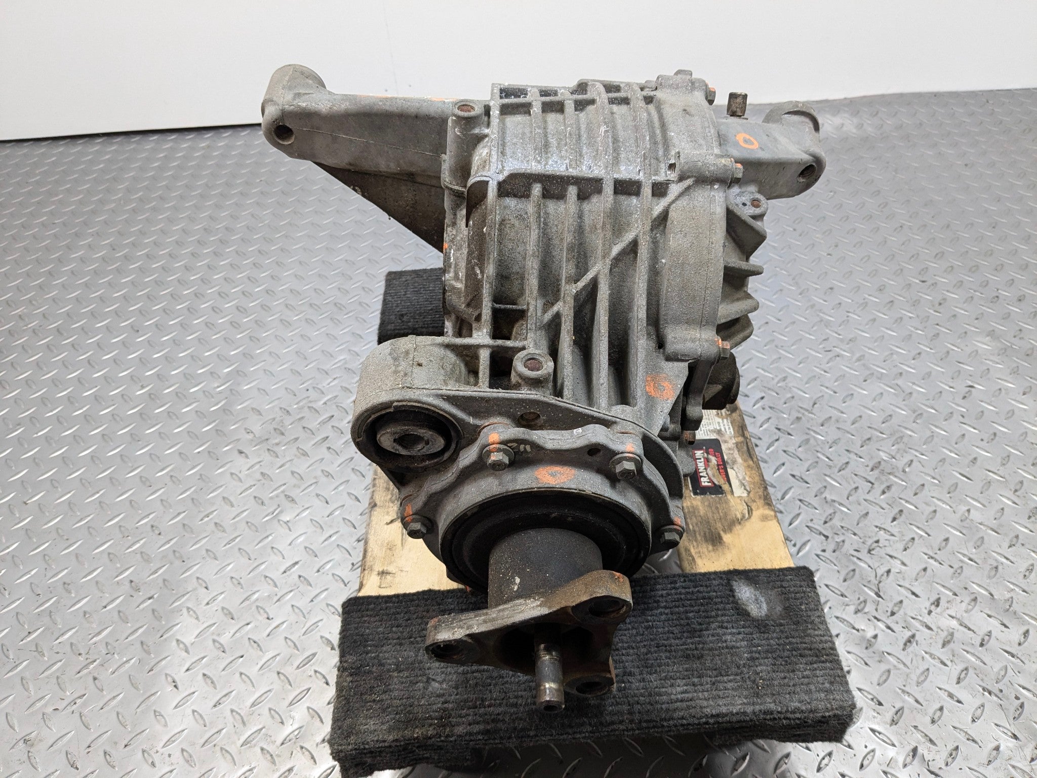 2005 - 2007 CADILLAC CTS OEM REAR CARRIER DIFFERENTIAL ASSEMBLY