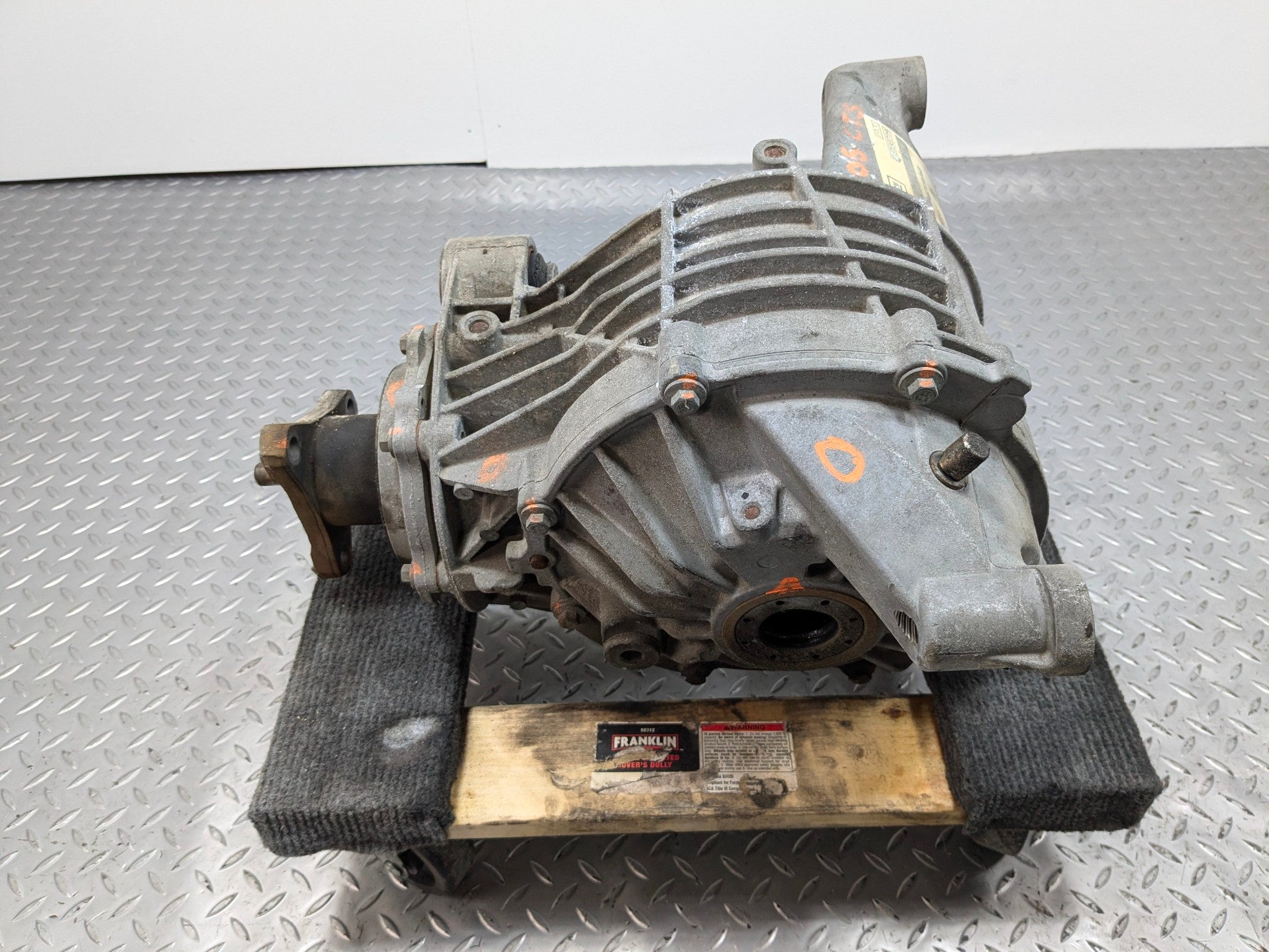 2005 - 2007 CADILLAC CTS OEM REAR CARRIER DIFFERENTIAL ASSEMBLY