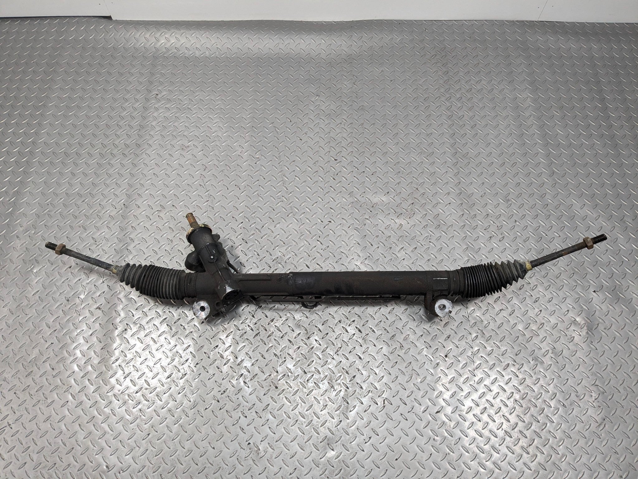 2005 - 2007 CADILLAC CTS OEM POWER STEERING GEAR RACK AND PINION ASSEMBLY