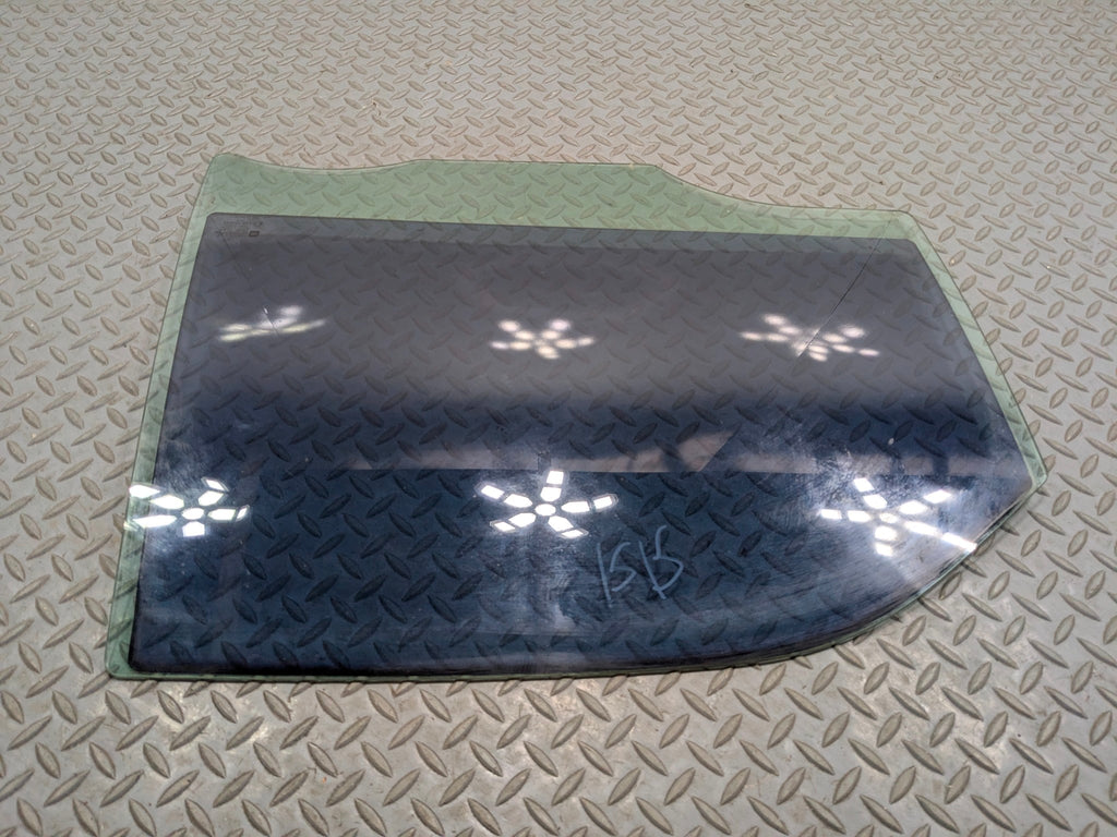 2005 - 2007 CADILLAC CTS OEM REAR DOOR WINDOW GLASS RIGHT PASSENGER SIDE