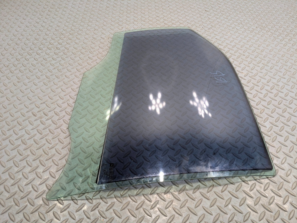2005 - 2007 CADILLAC CTS OEM REAR DOOR WINDOW GLASS RIGHT PASSENGER SIDE