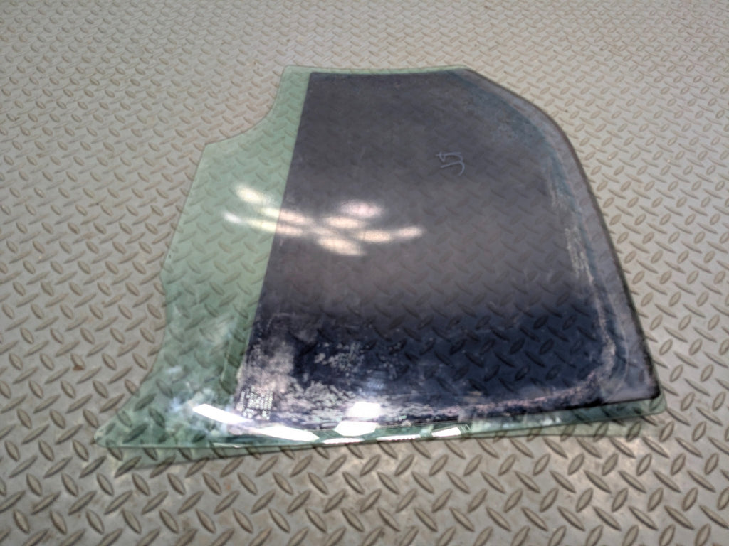 2005 - 2007 CADILLAC CTS OEM REAR DOOR WINDOW GLASS LEFT DRIVER SIDE
