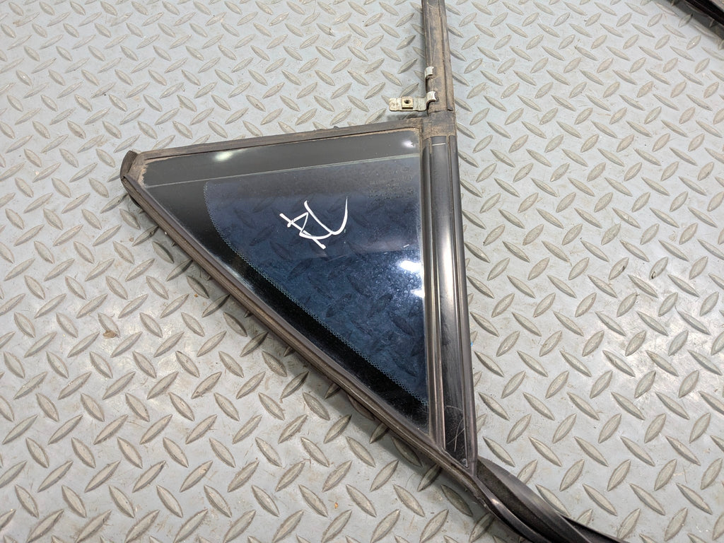 2005 - 2007 CADILLAC CTS OEM VENT WINDOW GLASS REAR LEFT DRIVER SIDE BLACK