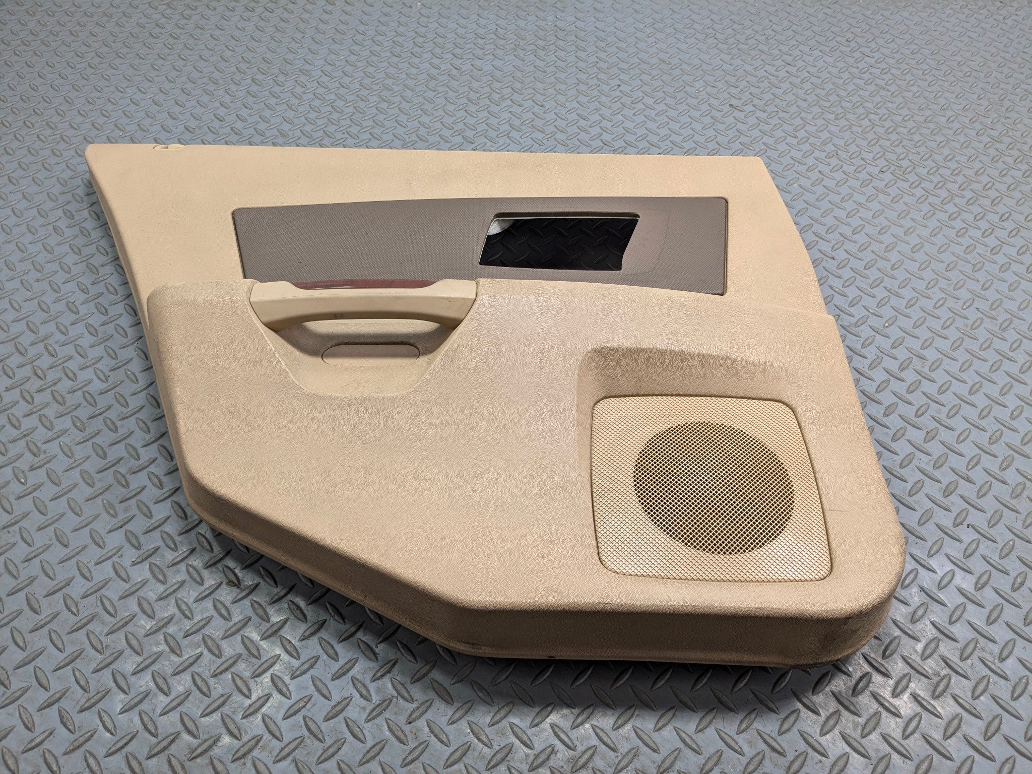 2005 - 2007 CADILLAC CTS OEM INTERIOR DOOR TRIM PANEL REAR LEFT DRIVER SIDE
