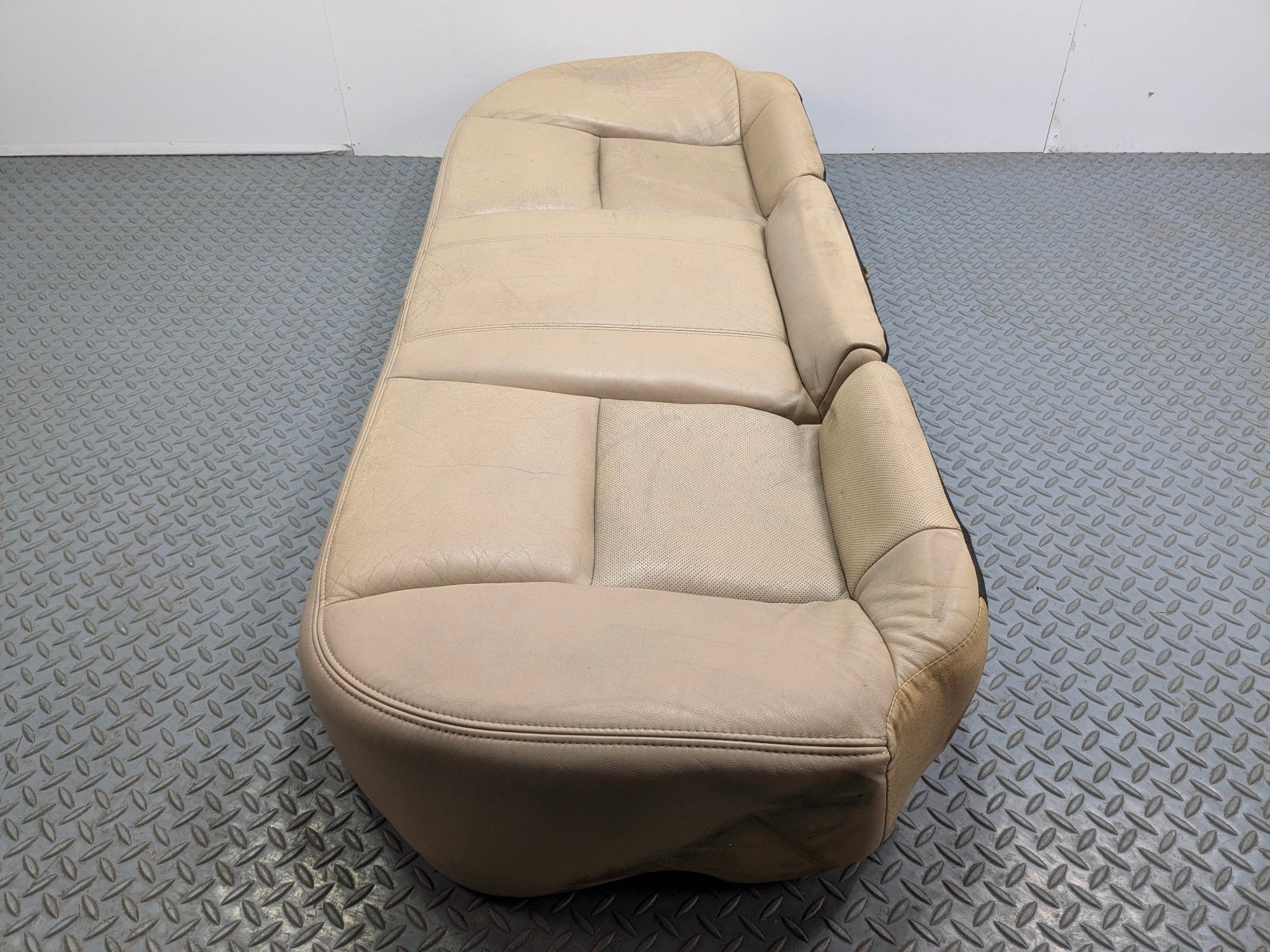 2005 - 2007 CADILLAC CTS OEM LOWER SEAT CUSHION REAR BACK SIDE LEATHER CASHMERE