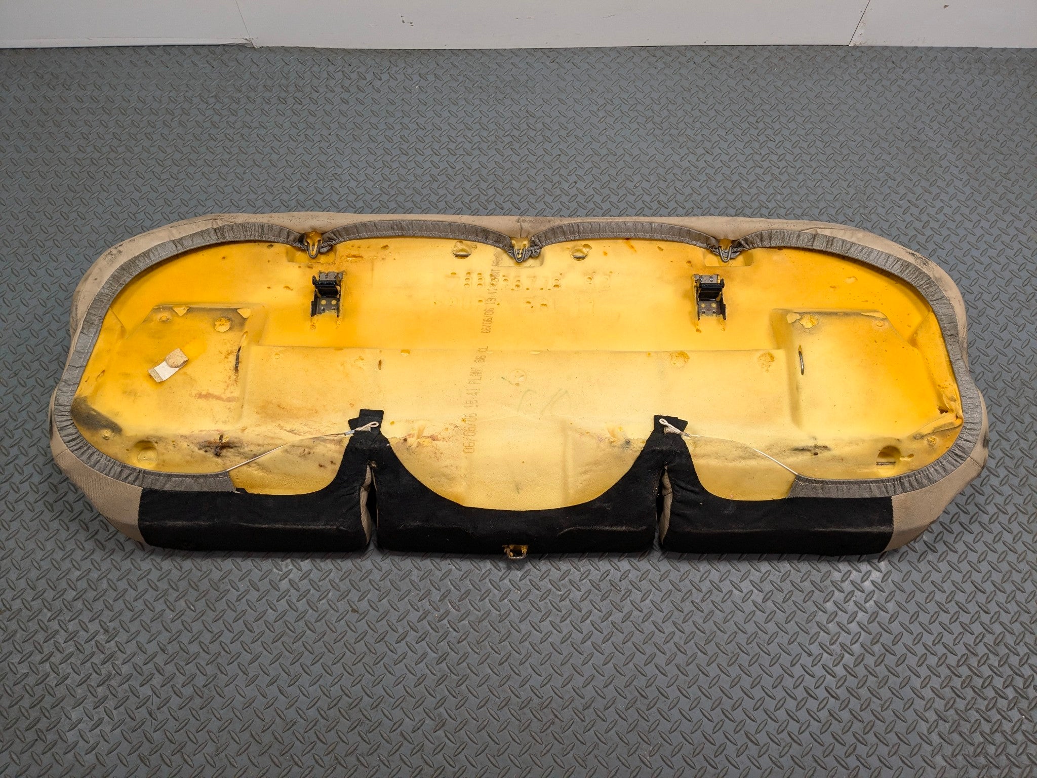 2005 - 2007 CADILLAC CTS OEM LOWER SEAT CUSHION REAR BACK SIDE LEATHER CASHMERE