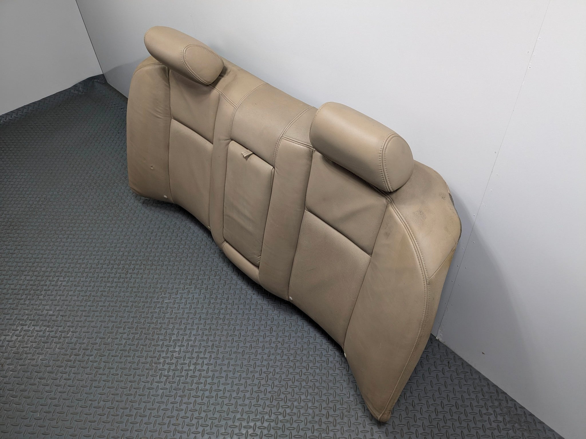 2005 - 2007 CADILLAC CTS OEM REAR UPPER BACK SEAT CUSHION LEATHER CASHMERE
