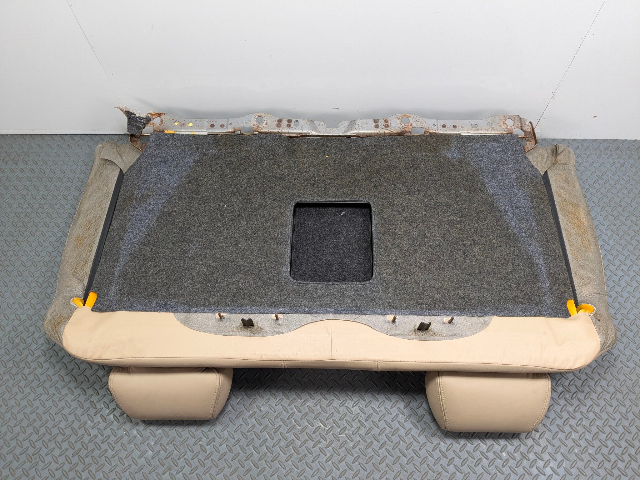 2005 - 2007 CADILLAC CTS OEM REAR UPPER BACK SEAT CUSHION LEATHER CASHMERE