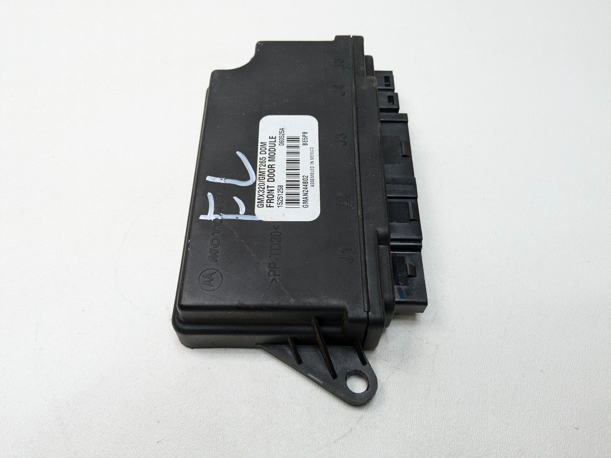 2005 - 2007 CADILLAC CTS OEM DOOR CONTROL MODULE FRONT LEFT DRIVER SIDE