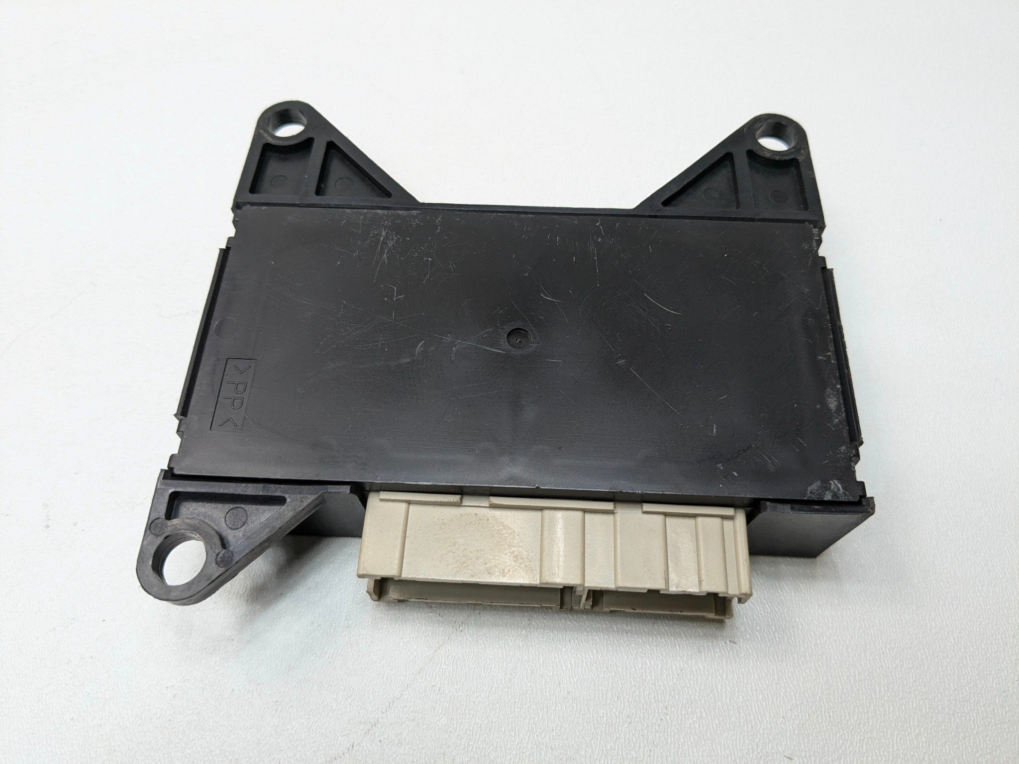2005 - 2007 CADILLAC CTS OEM REAR INTEGRATION BODY CONTROL MODULE