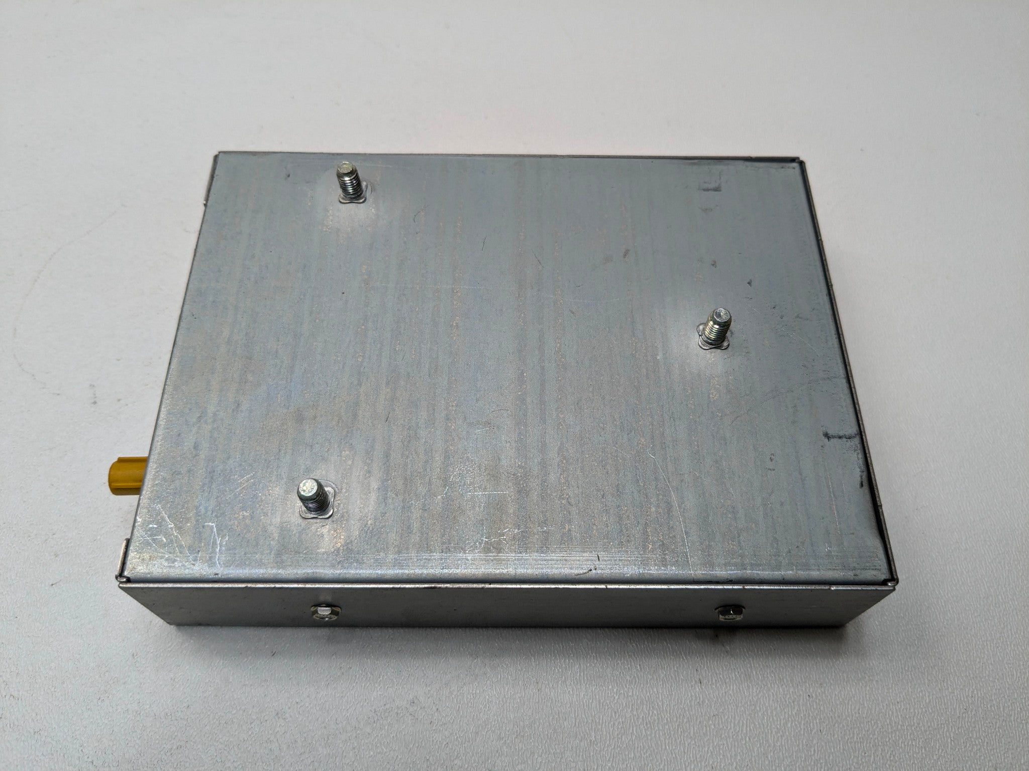 2005 - 2007 CADILLAC CTS OEM RADIO SATELLITE RECEIVER CONTROL MODULE UNIT