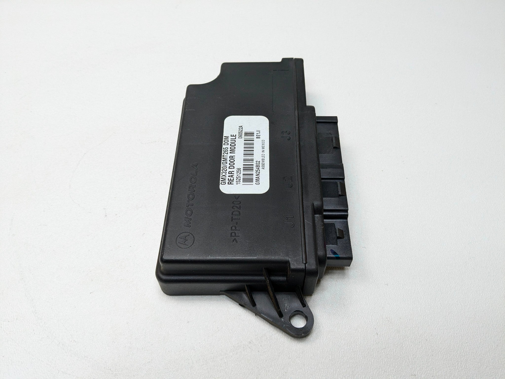 2005 - 2007 CADILLAC CTS OEM MULTIFUNCTION DOOR CONTROL MODULE REAR RIGHT SIDE