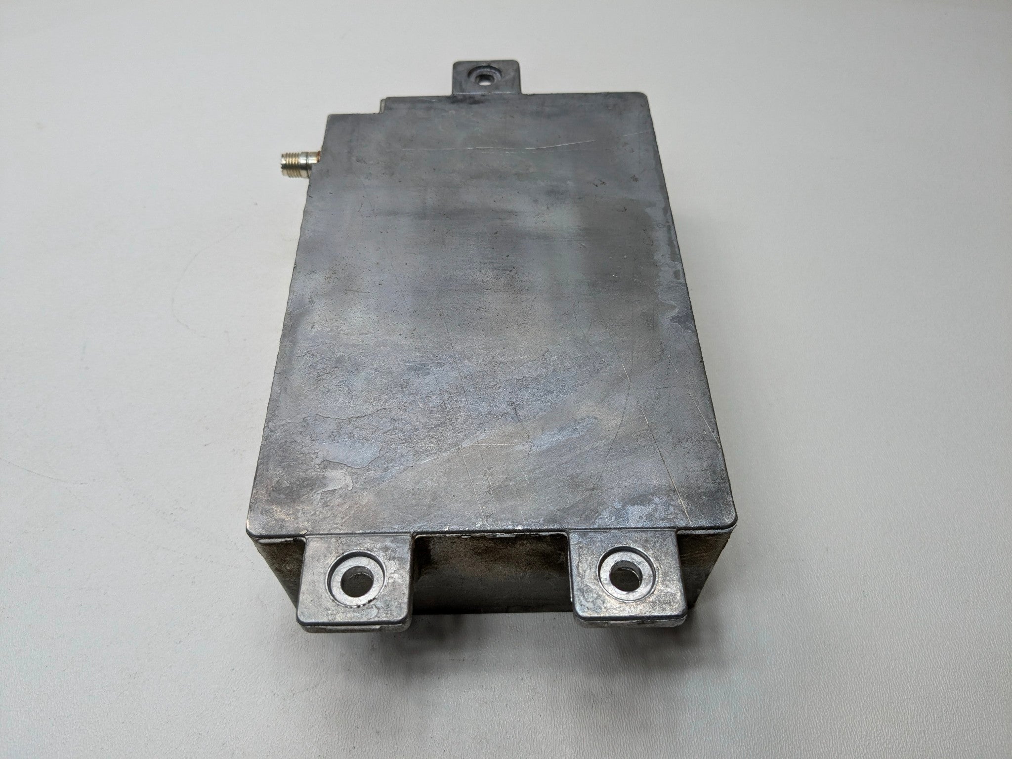 2005 - 2007 CADILLAC CTS OEM COMMUNICATION COMPUTER CONTROL MODULE UNIT