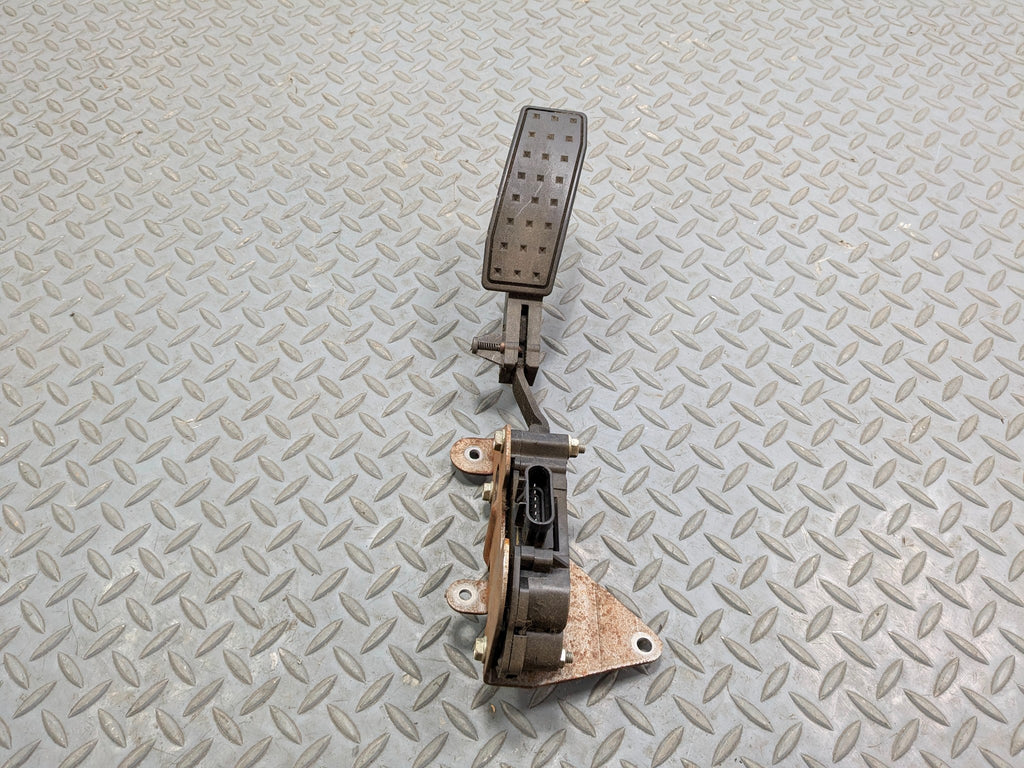 2005 - 2007 CADILLAC CTS OEM GAS THROTTLE ACCELERATOR PEDAL SENSOR BLACK