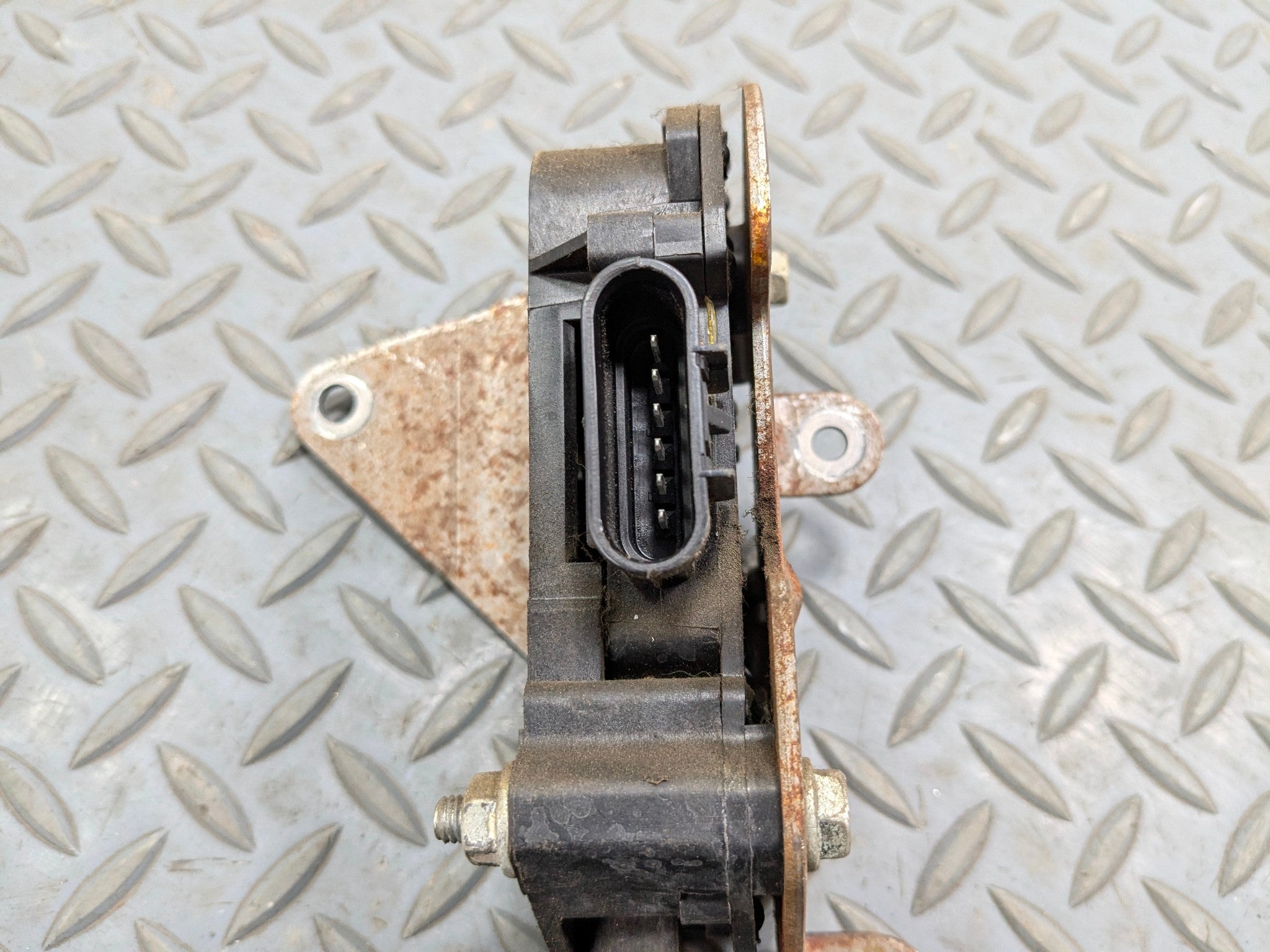 2005 - 2007 CADILLAC CTS OEM GAS THROTTLE ACCELERATOR PEDAL SENSOR BLACK