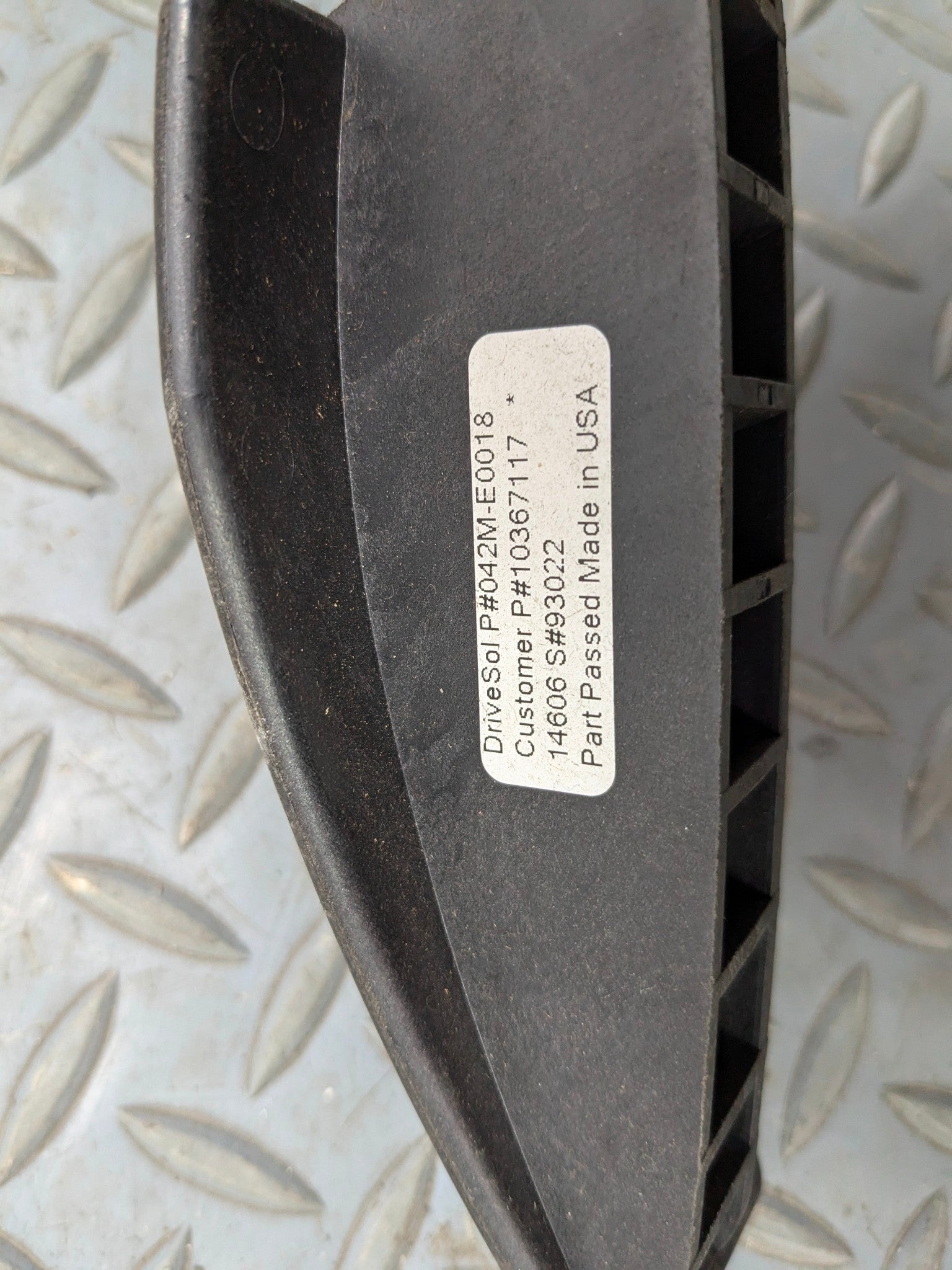 2005 - 2007 CADILLAC CTS OEM GAS THROTTLE ACCELERATOR PEDAL SENSOR BLACK