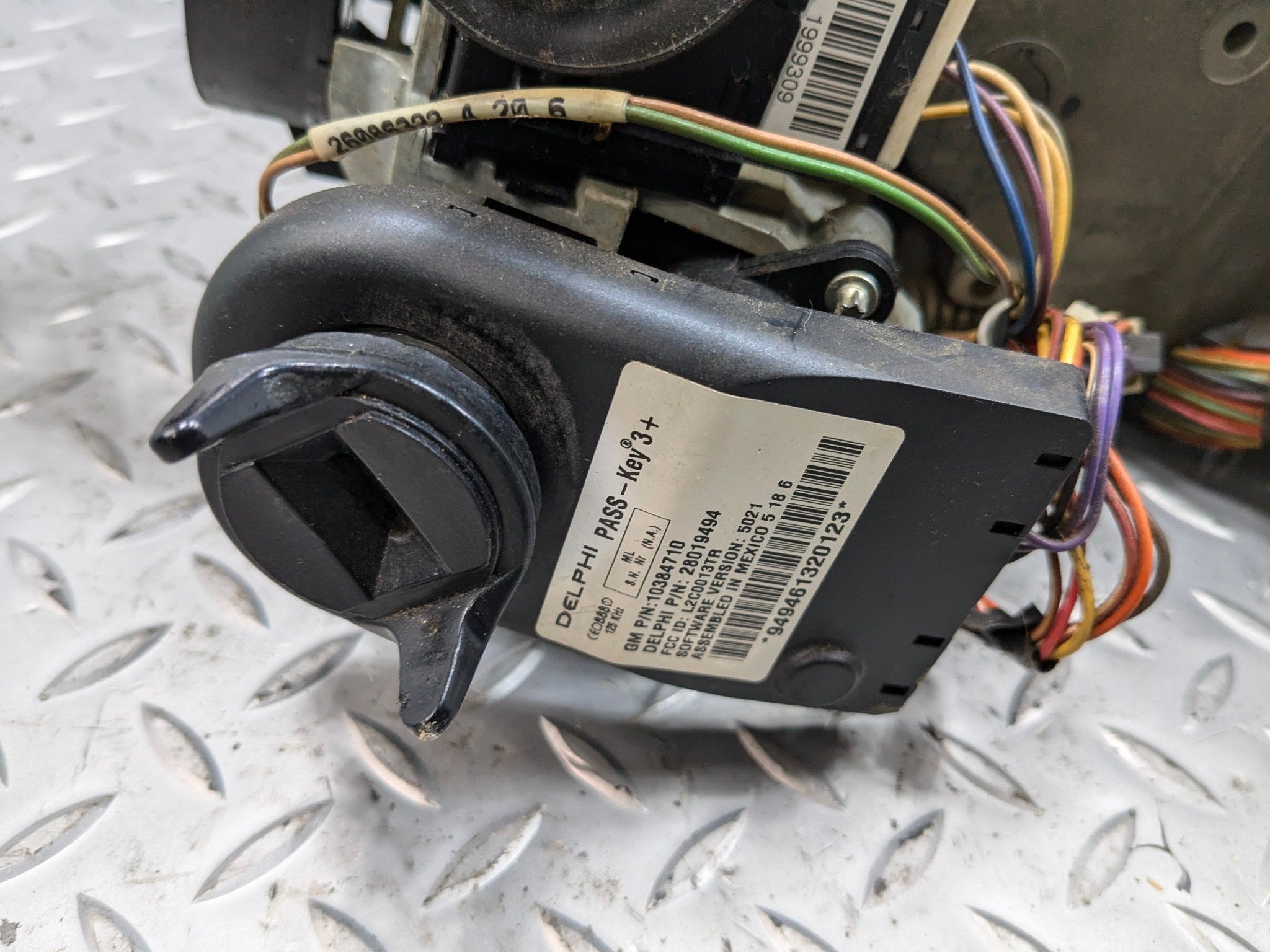 05 - 07 CADILLAC CTS OEM STEERING COLUMN WITH WIPER HEADLIGHT SWITCH ASSEMBLY