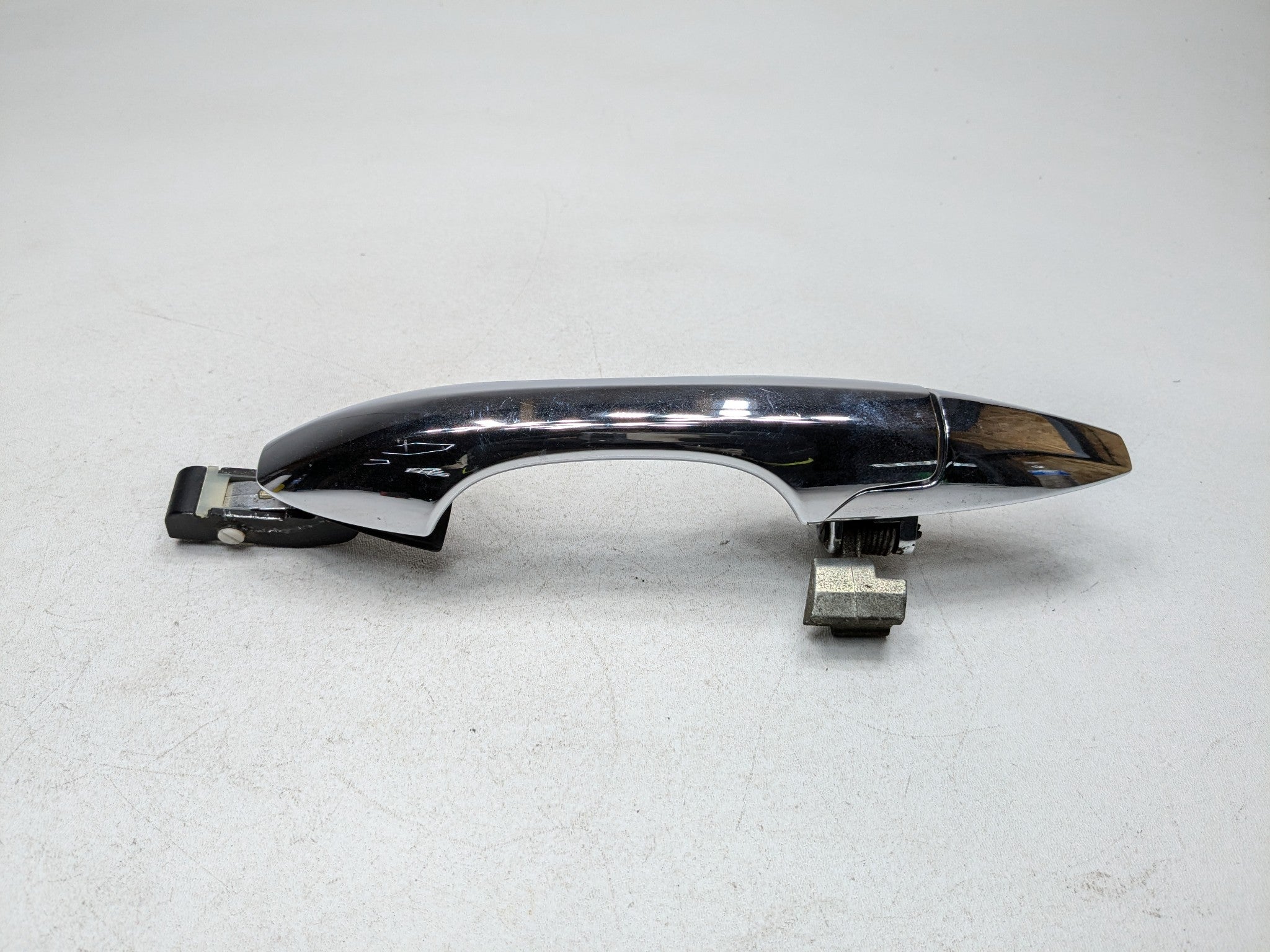 2007 - 2009 ACURA MDX OEM EXTERIOR DOOR HANDLE FRONT RIGHT PASSENGER SIDE