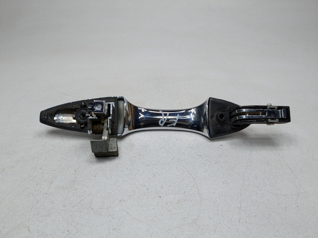 2007 - 2009 ACURA MDX OEM EXTERIOR DOOR HANDLE FRONT RIGHT PASSENGER SIDE