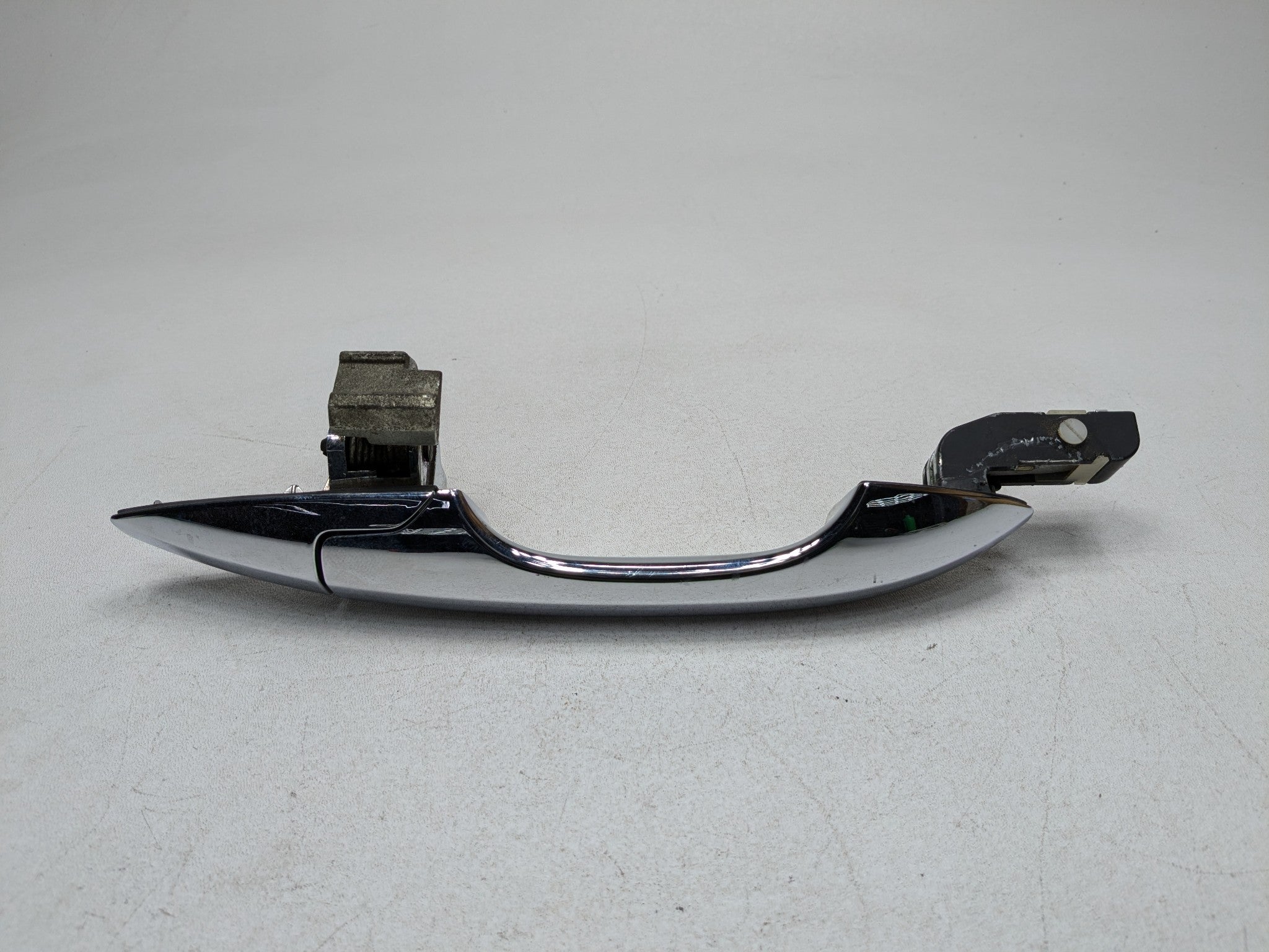 2007 - 2009 ACURA MDX OEM EXTERIOR DOOR HANDLE FRONT RIGHT PASSENGER SIDE
