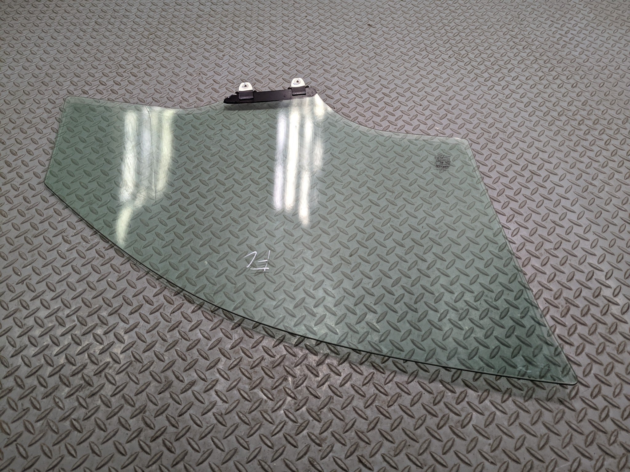 2007 - 2009 ACURA MDX OEM DOOR WINDOW GLASS FRONT LEFT DRIVER SIDE