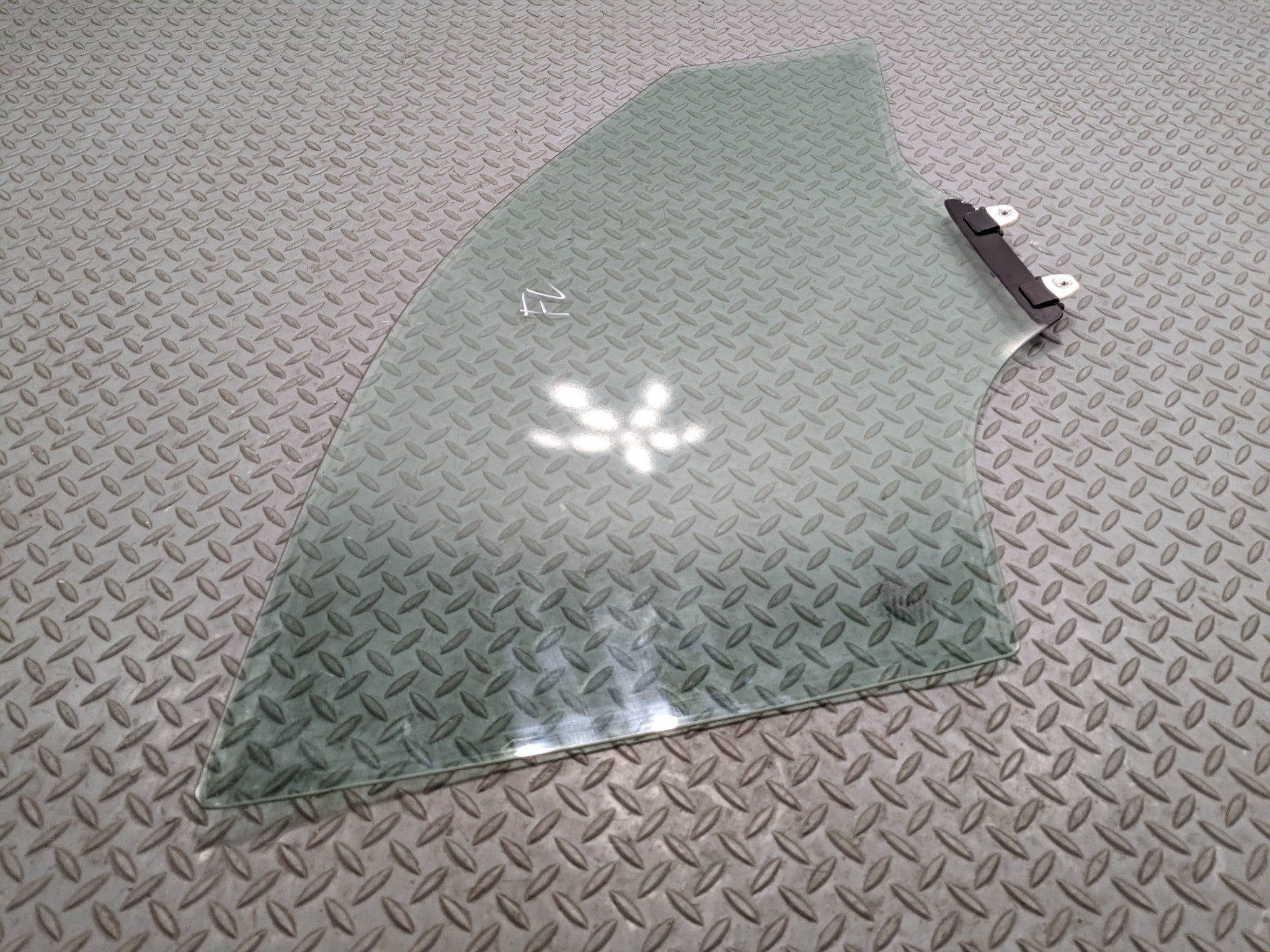 2007 - 2009 ACURA MDX OEM DOOR WINDOW GLASS FRONT LEFT DRIVER SIDE