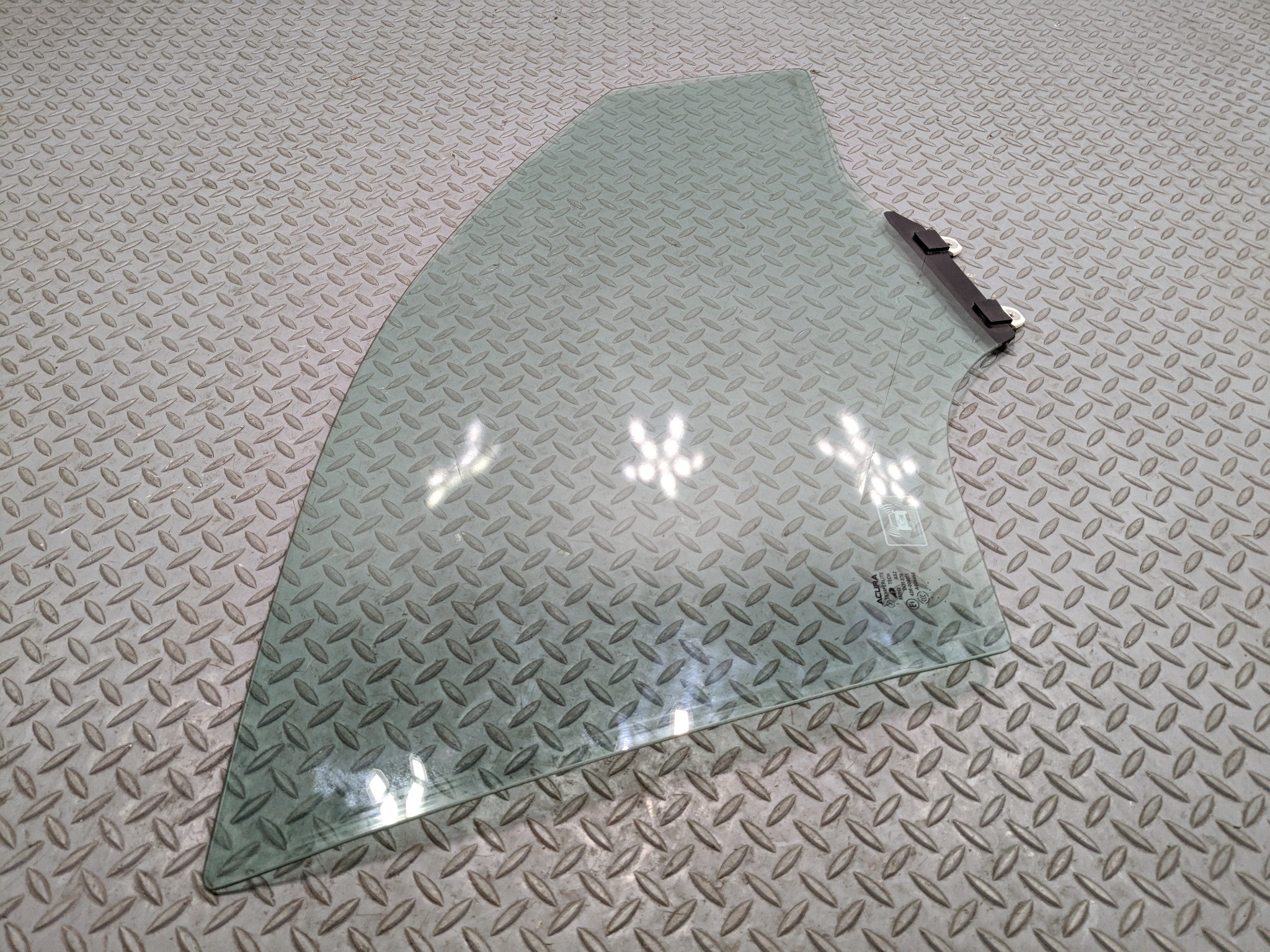 2007 - 2009 ACURA MDX OEM DOOR WINDOW GLASS FRONT RIGHT PASSENGER SIDE