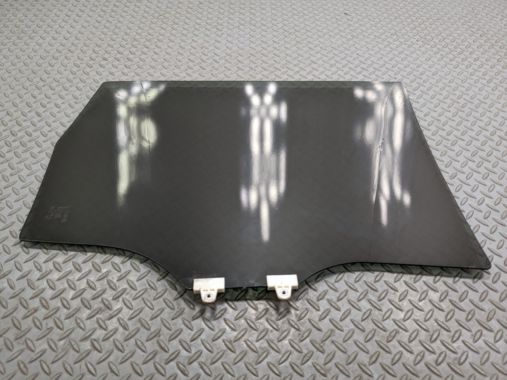 2007 - 2009 ACURA MDX OEM DOOR WINDOW GLASS REAR LEFT DRIVER SIDE