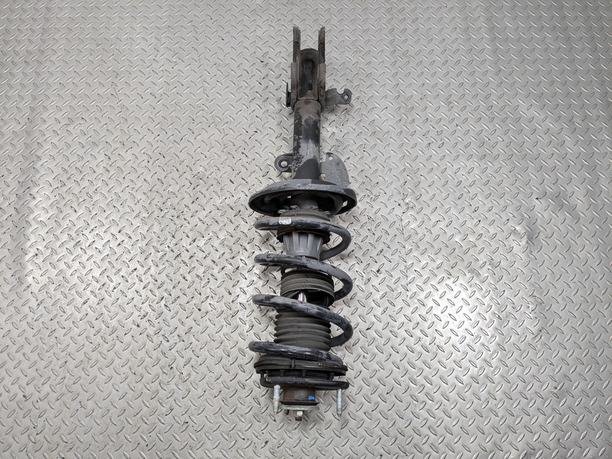 2007 - 2009 ACURA MDX OEM SUSPENSION SHOCK STRUT ASSEMBLY FRONT LEFT DRIVER SIDE