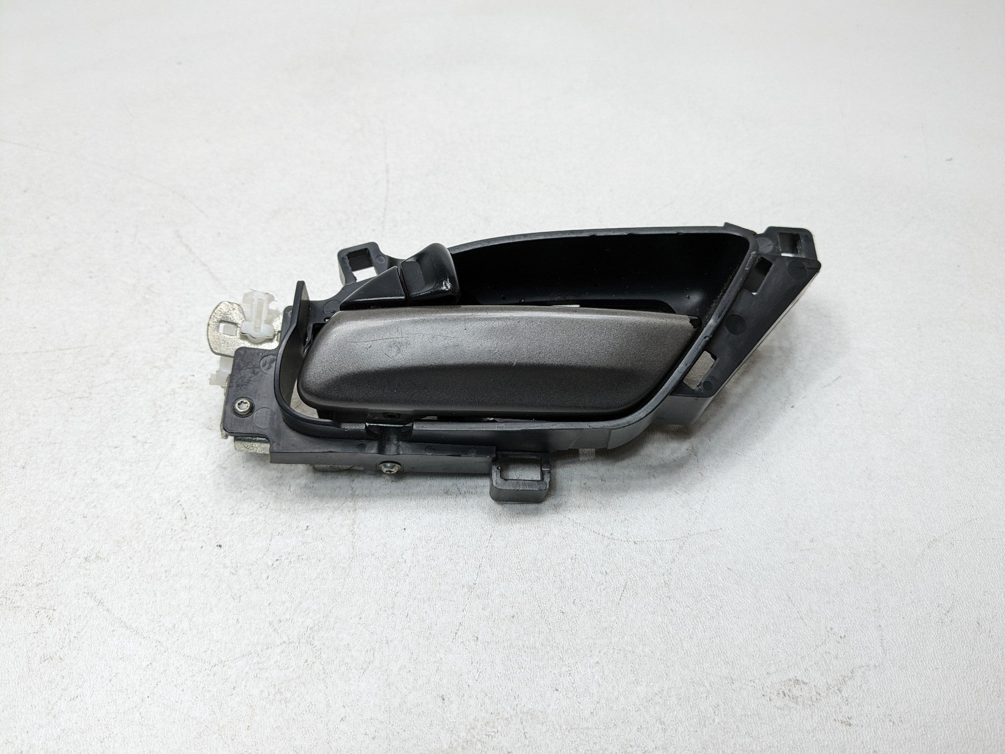 2007 - 2009 ACURA MDX OEM INTERIOR DOOR HANDLE FRONT LEFT DRIVER SIDE