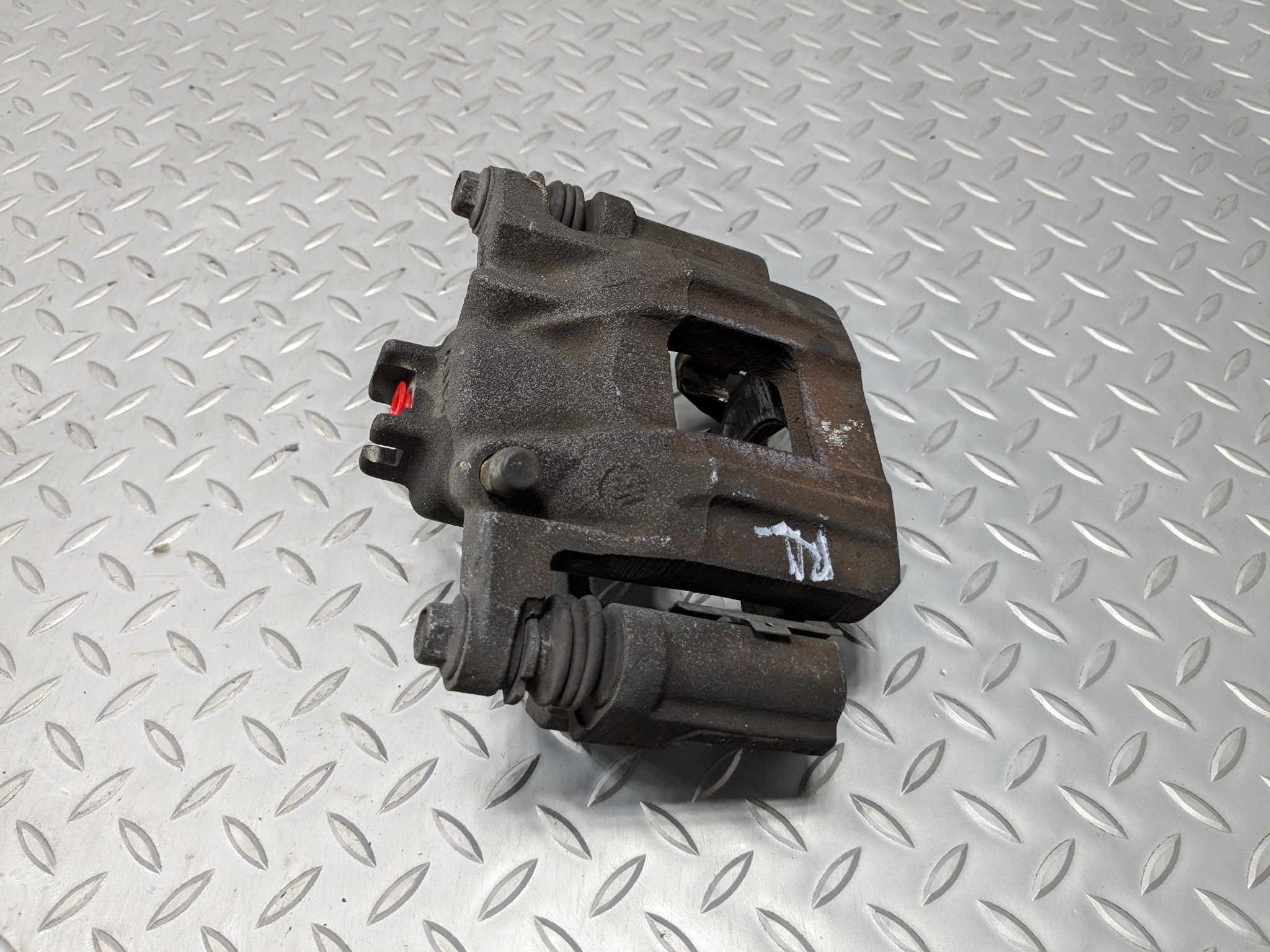 2007 - 2013 ACURA MDX OEM BRAKE CALIPER REAR LEFT DRIVER SIDE