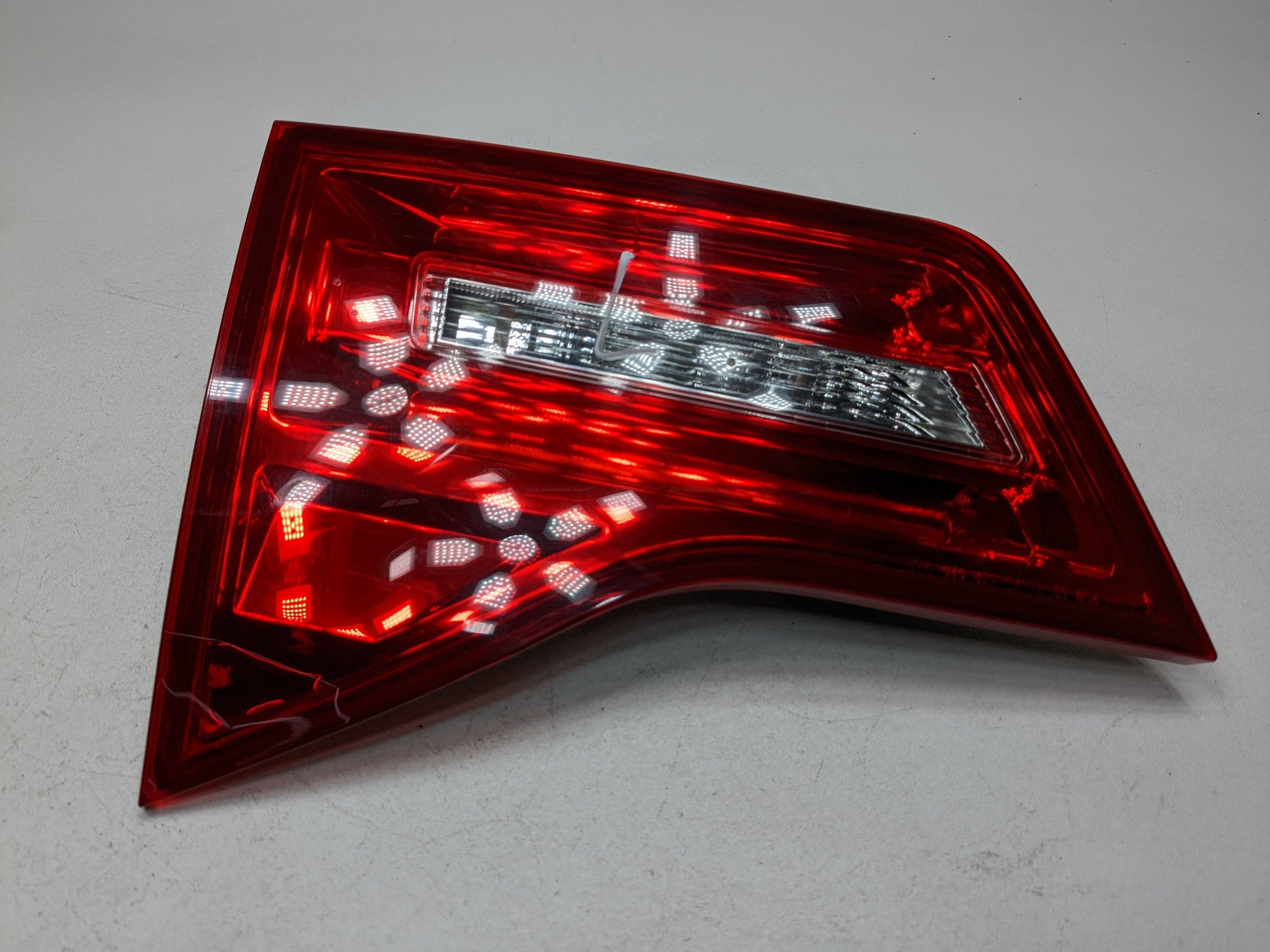 2007 - 2009 ACURA MDX OEM INNER TAIL LIGHT GATE MOUNTED REAR LEFT DRIVER SIDE